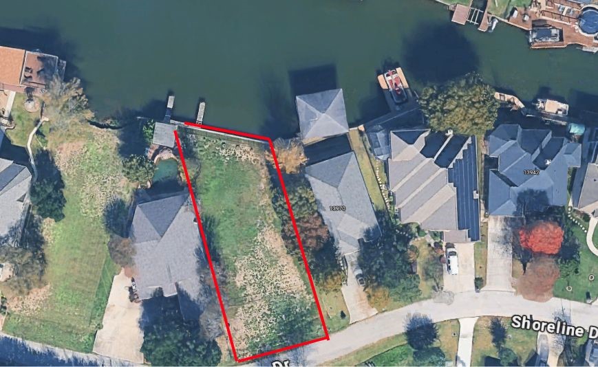 Lot 11 Shoreline Property Photo 3