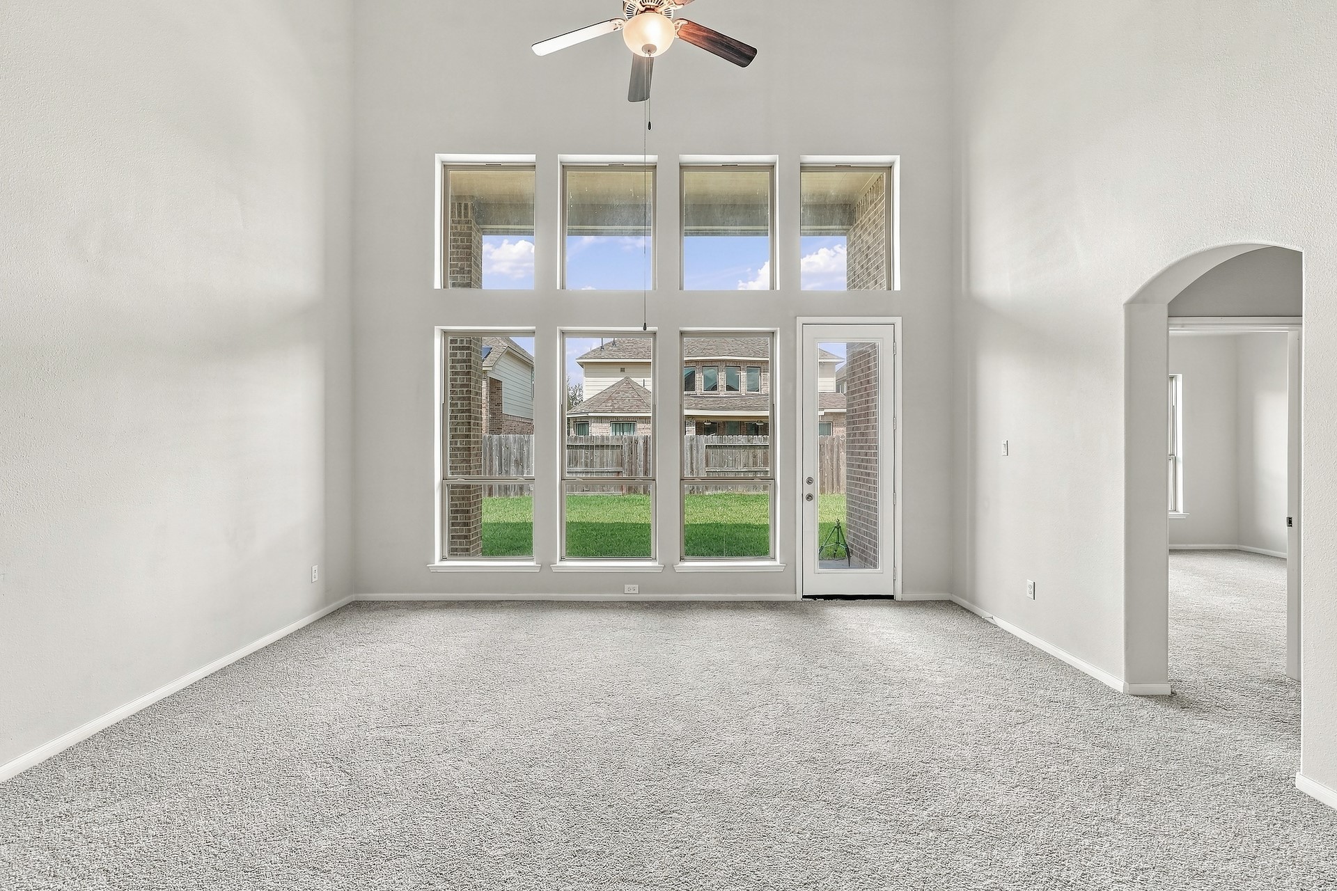 632 Kickapoo Court Property Photo 7