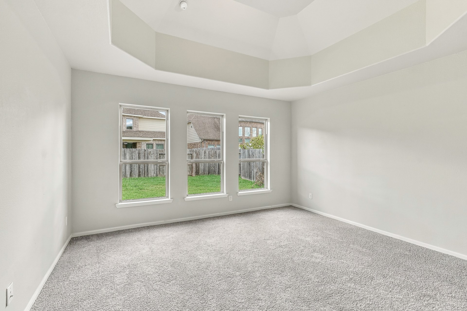 632 Kickapoo Court Property Photo 12