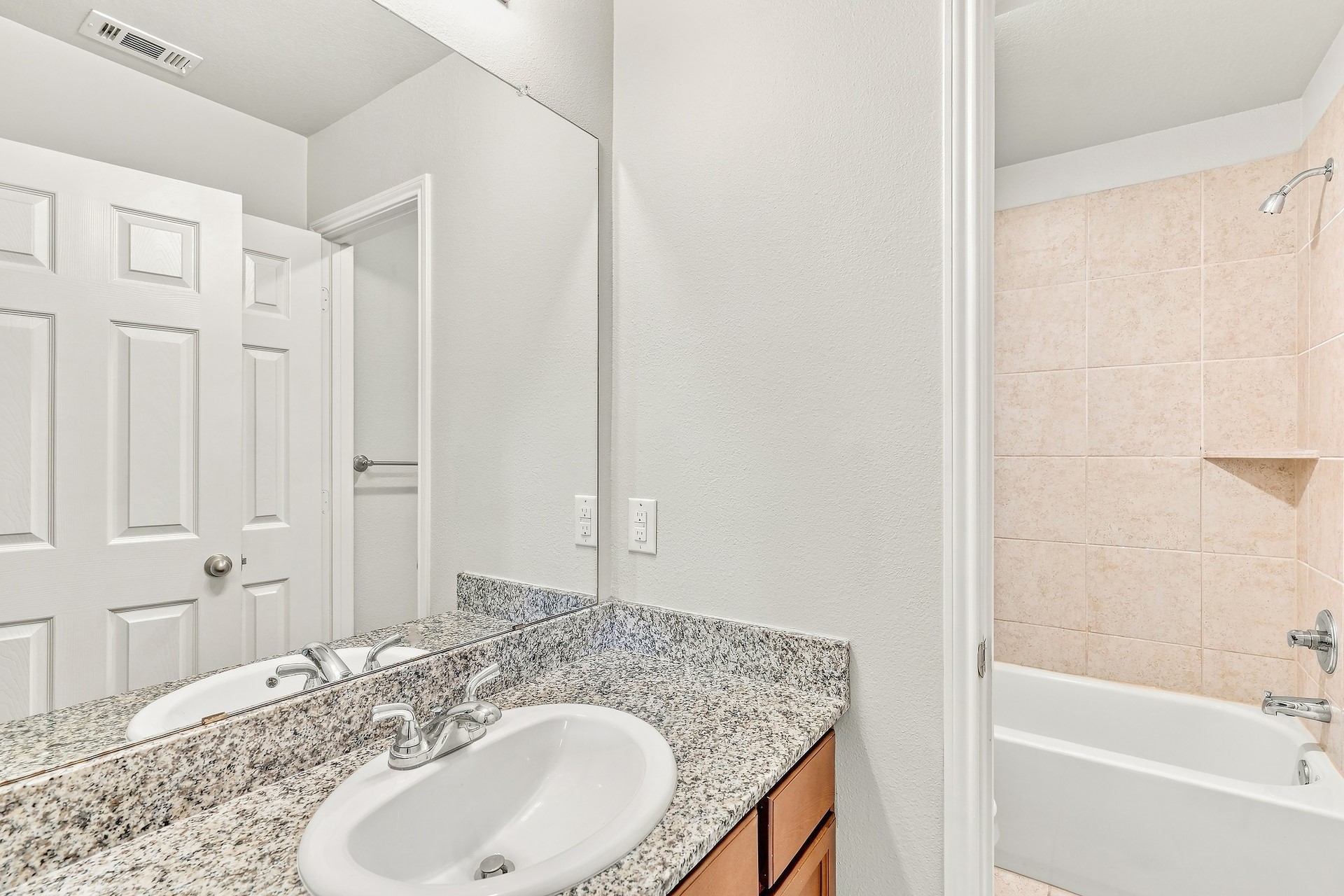 632 Kickapoo Court Property Photo 20