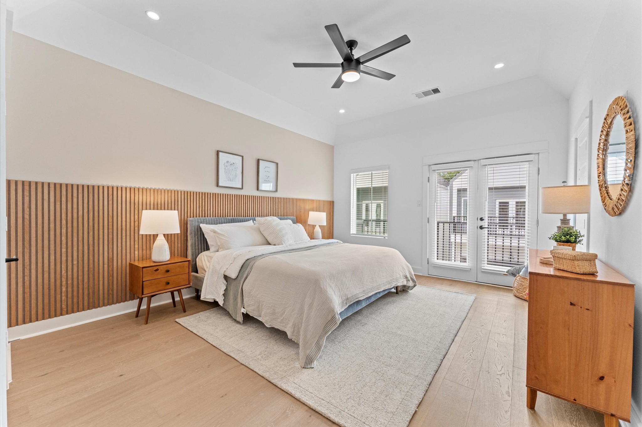 3008 Jensen Springs Lane Property Photo 18
