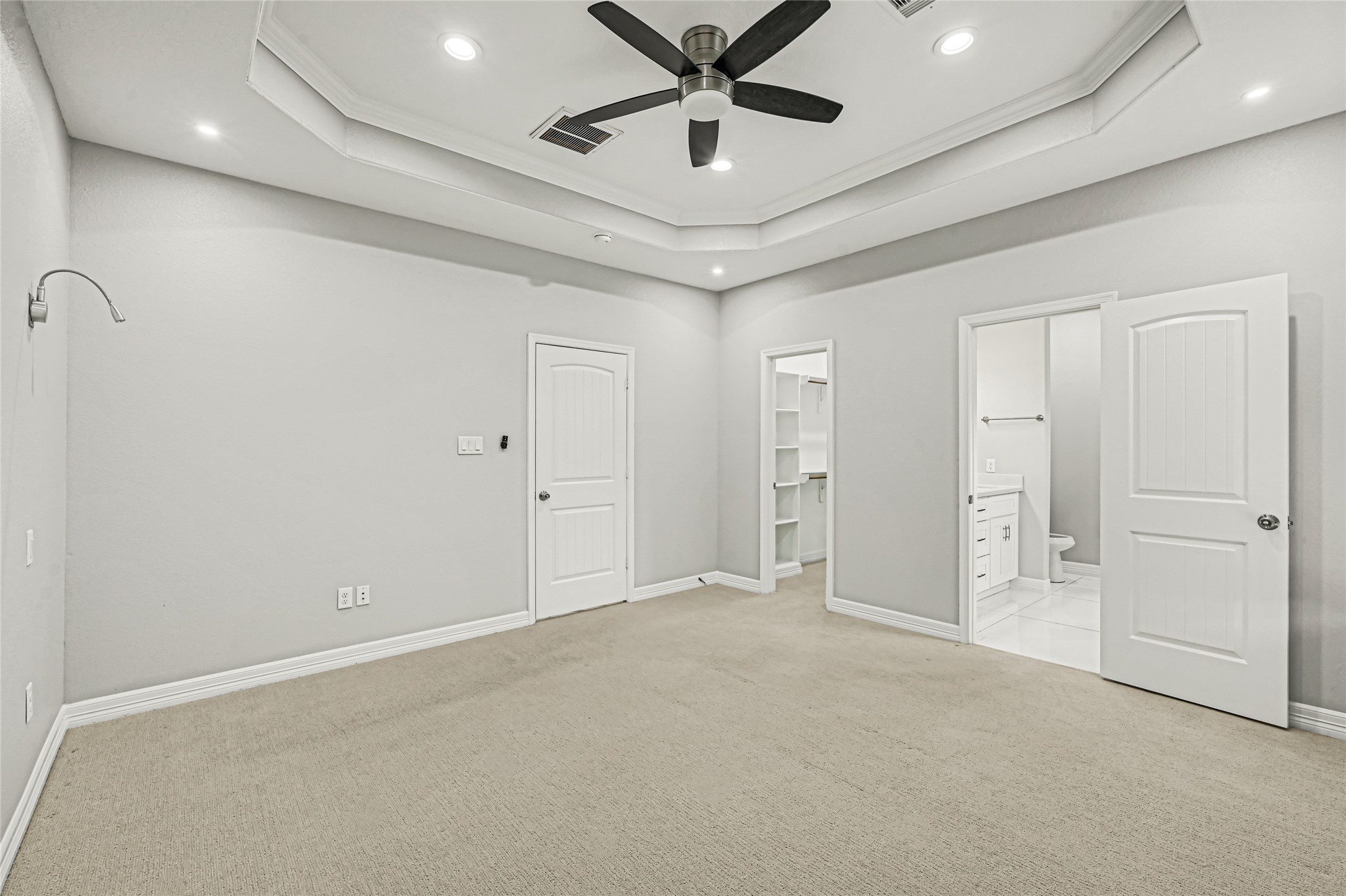 13041 Donegal Way Property Photo 14