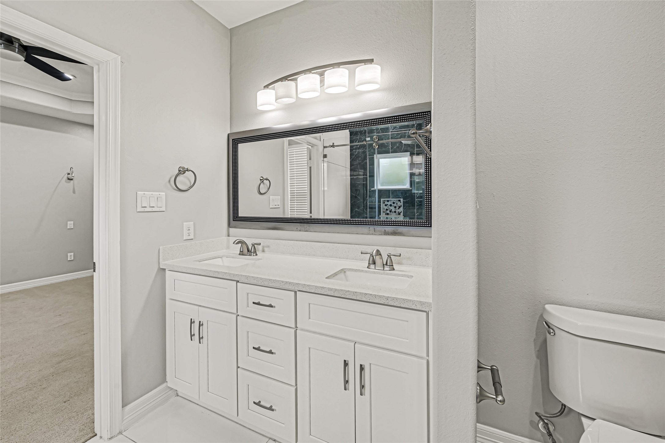 13041 Donegal Way Property Photo 15