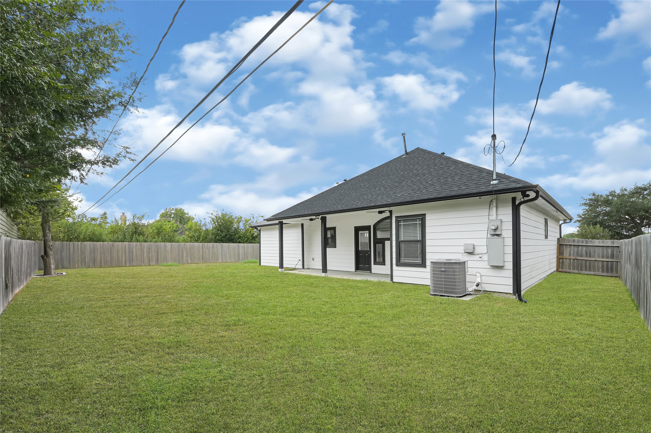 13041 Donegal Way Property Photo 25