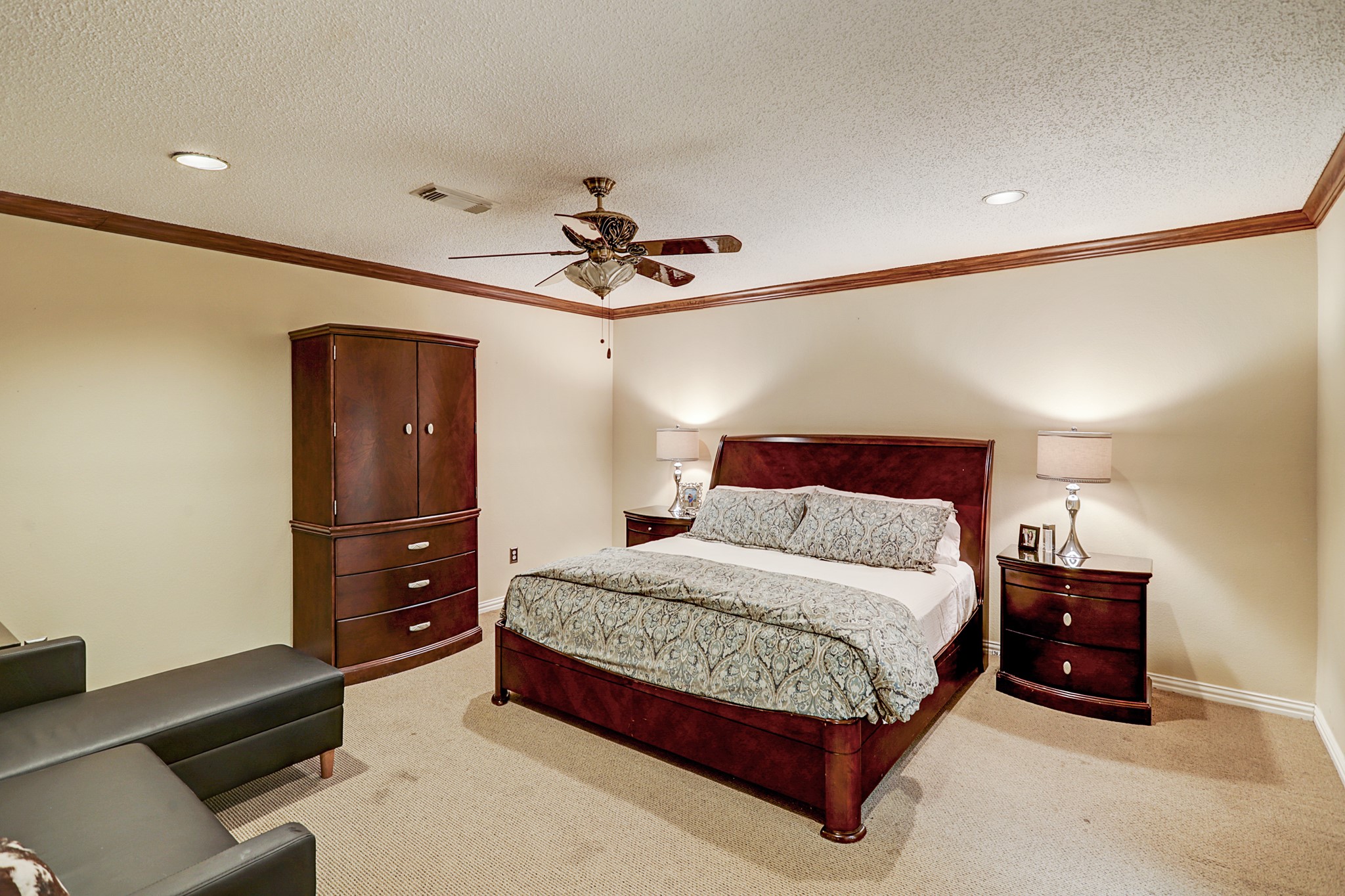 3210 Freshmeadows Drive Property Photo 7