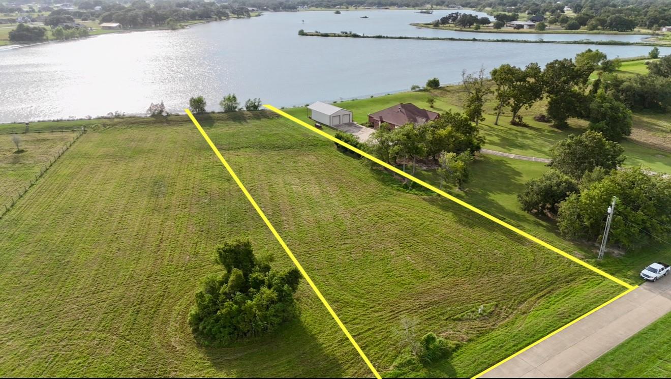 744 Wagon Wheel Trail, Angleton TX 77515 Property Photo 1