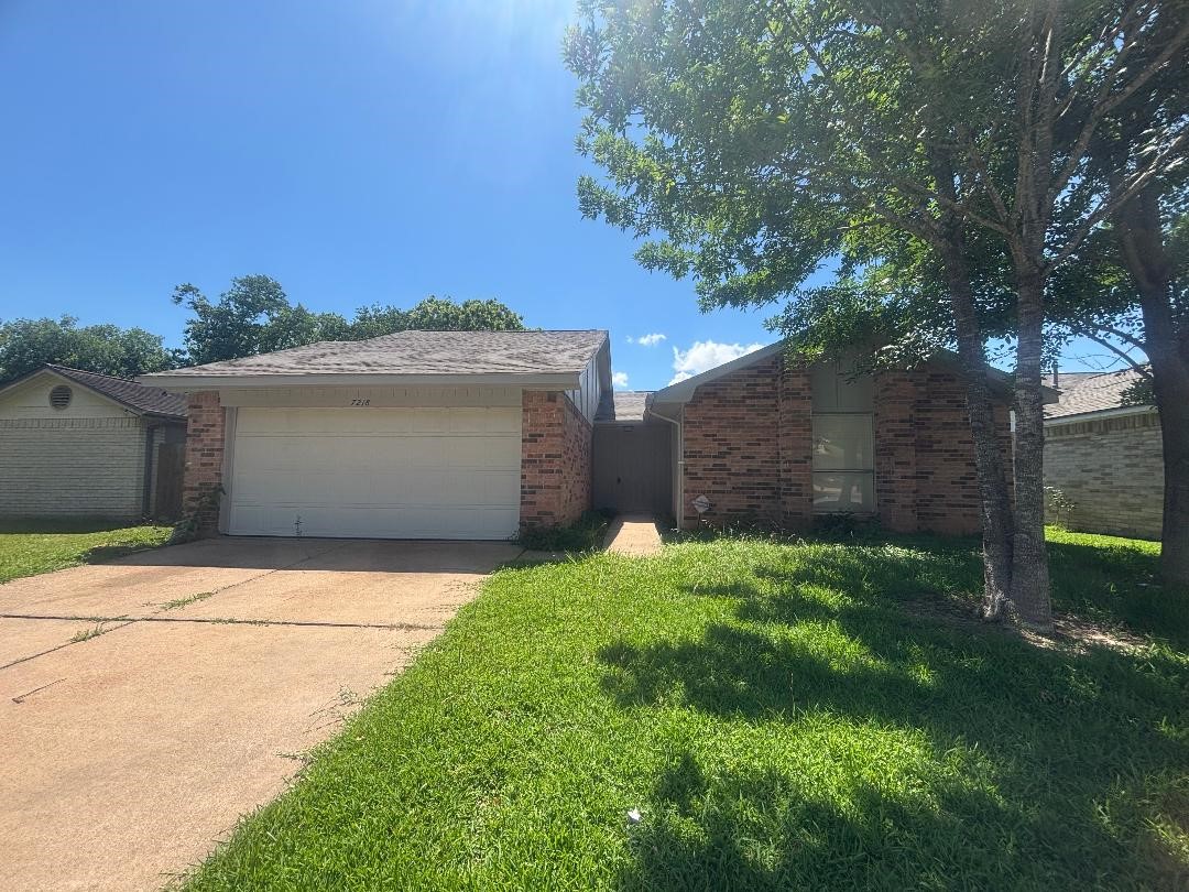 7218 Arista Drive Property Photo 1