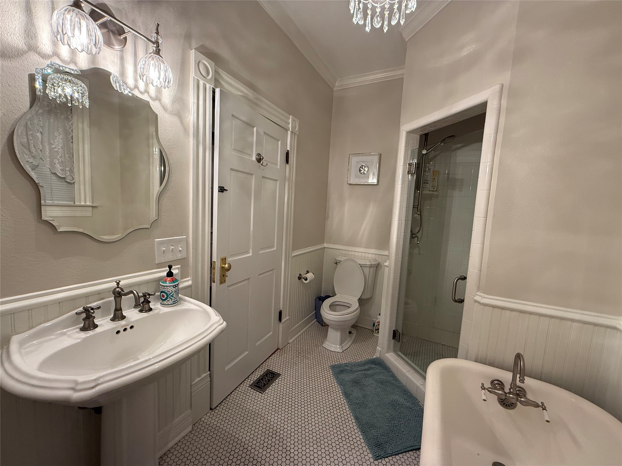 2207 Avenue P Property Photo 22