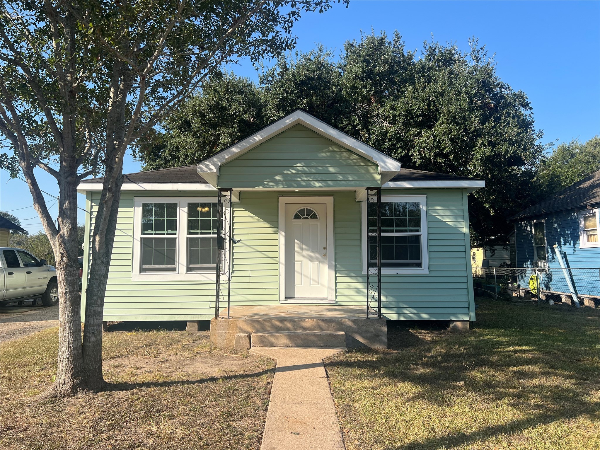 1003 Merchant Street Property Photo 1