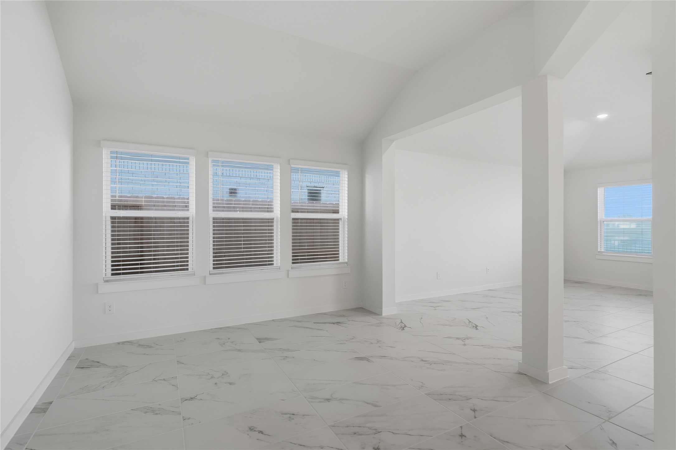 6102 Royal Palm Drive Property Photo 10