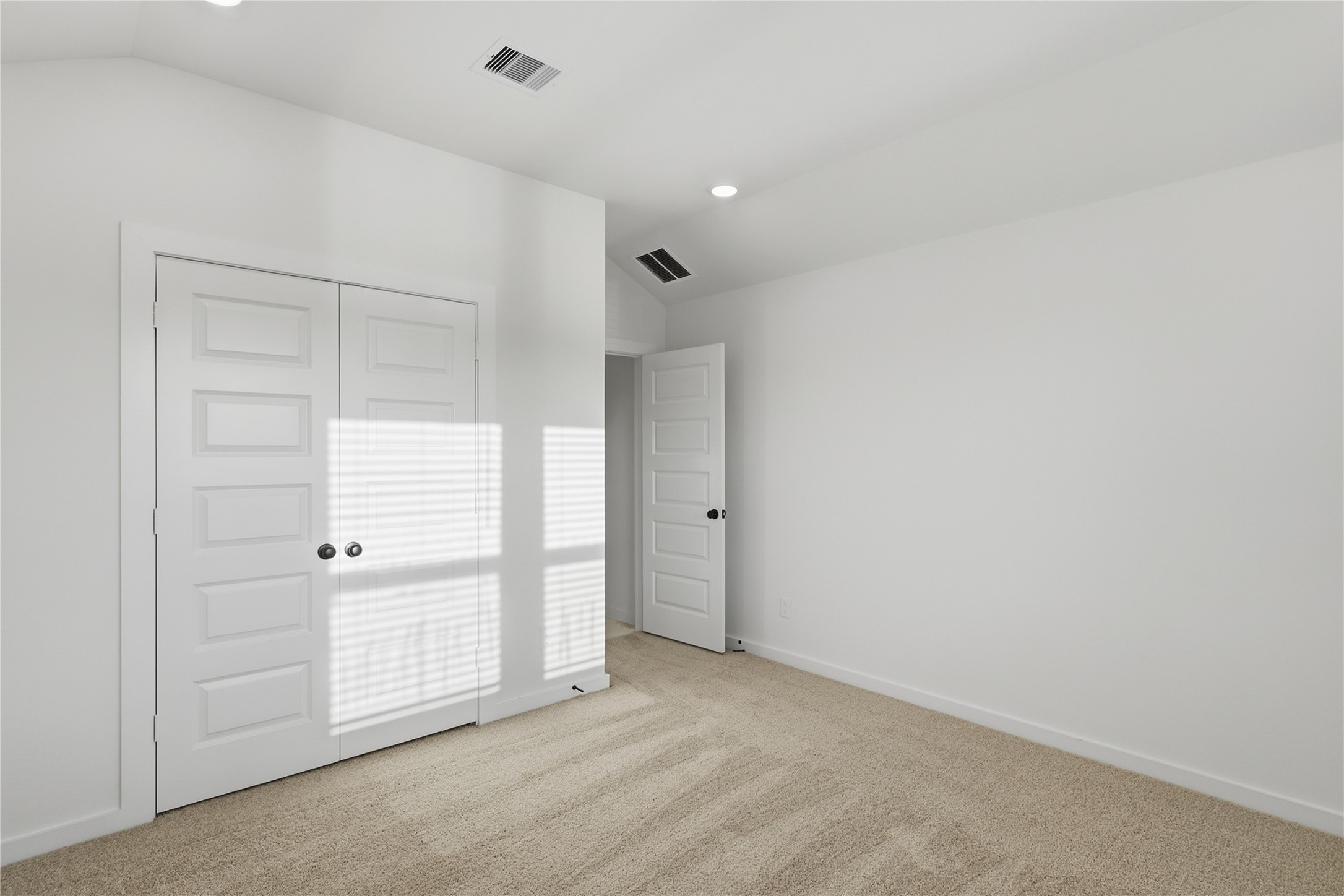 6102 Royal Palm Drive Property Photo 13