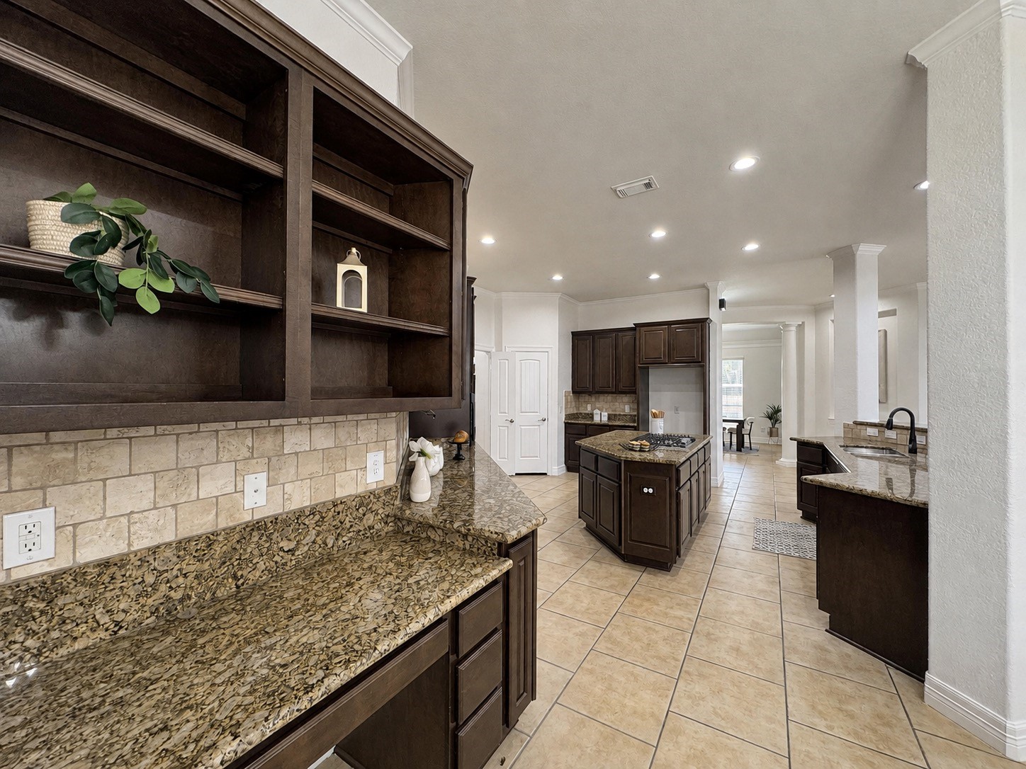 3301 Elm Creek Drive Property Photo 17