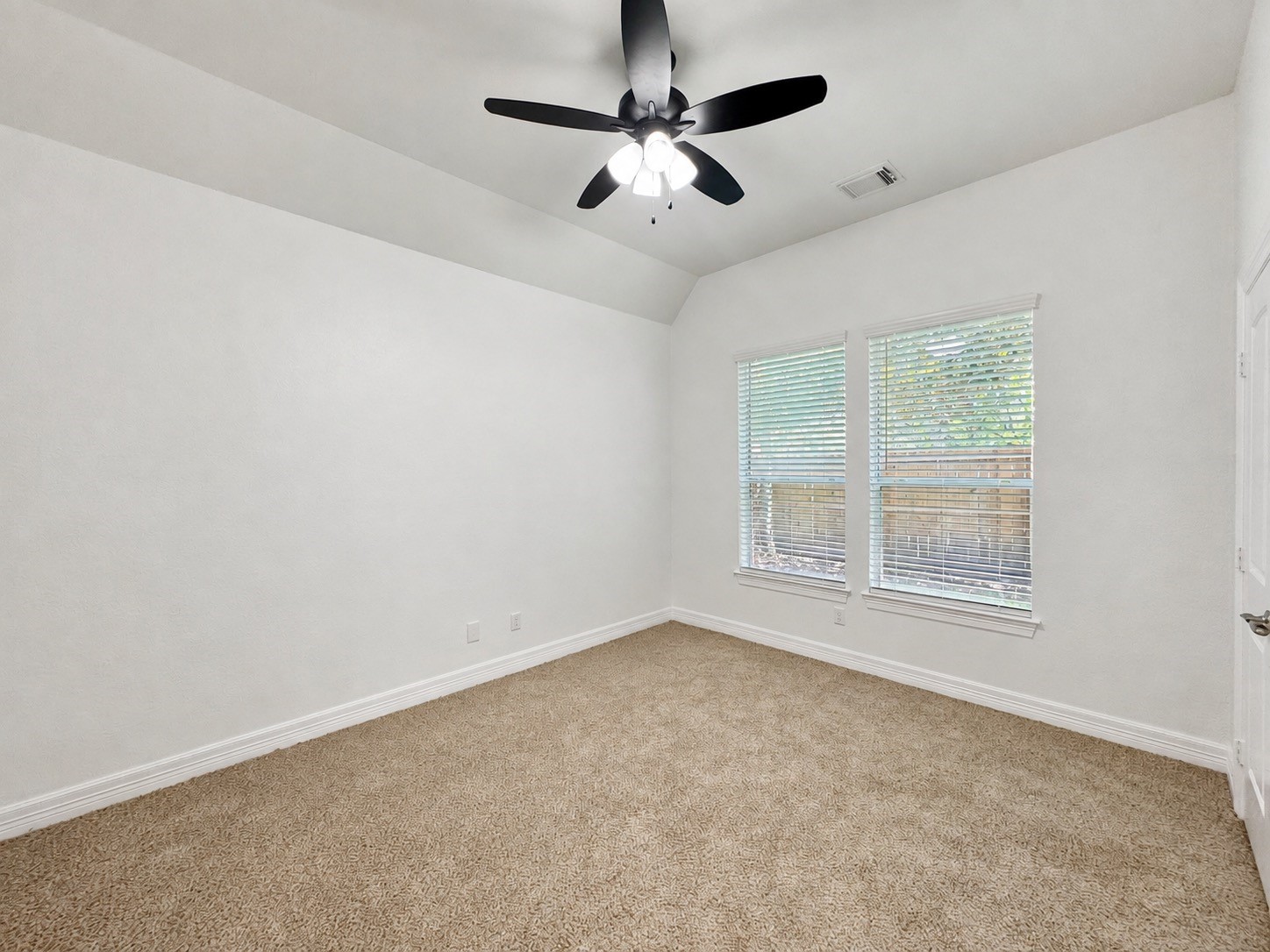3301 Elm Creek Drive Property Photo 30