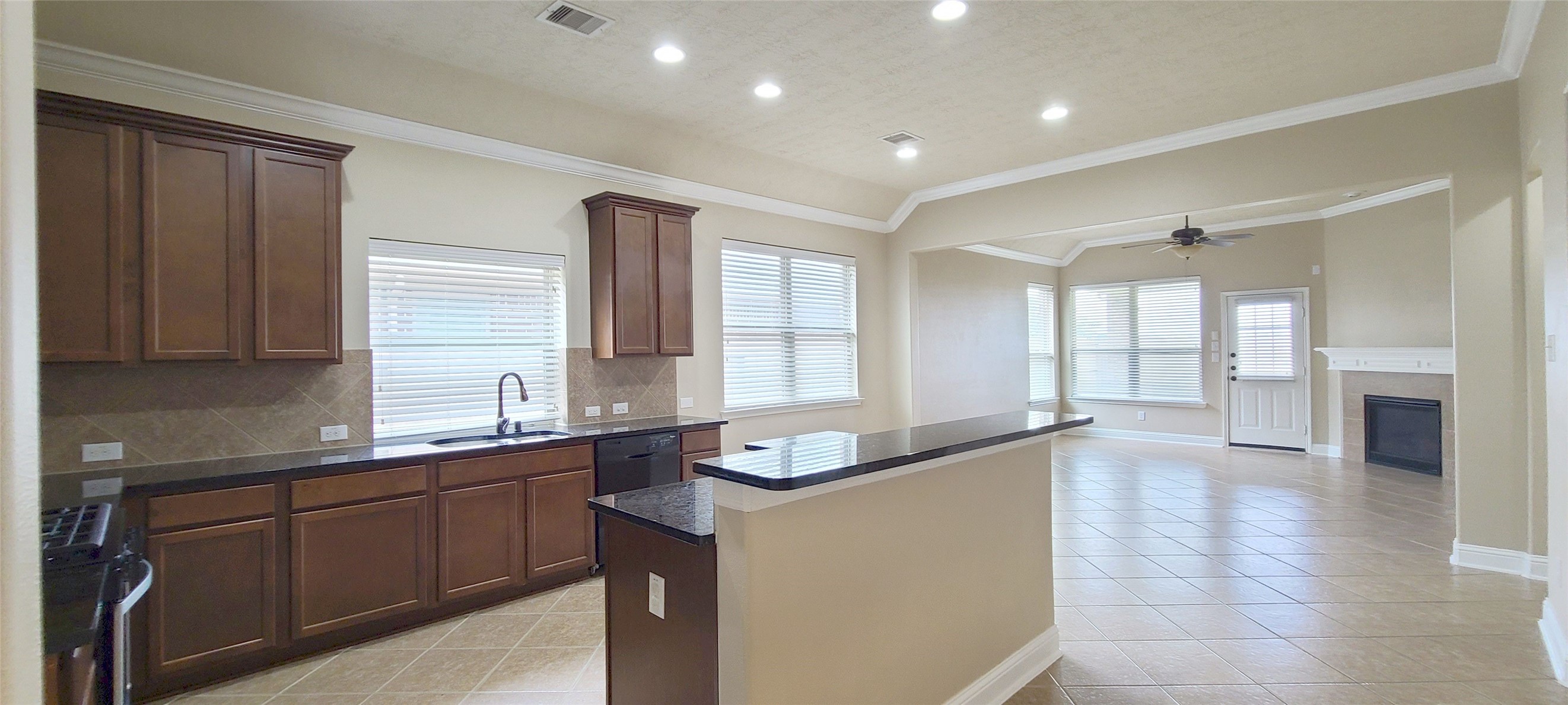 12903 Mason Terrace Lane Property Photo 10
