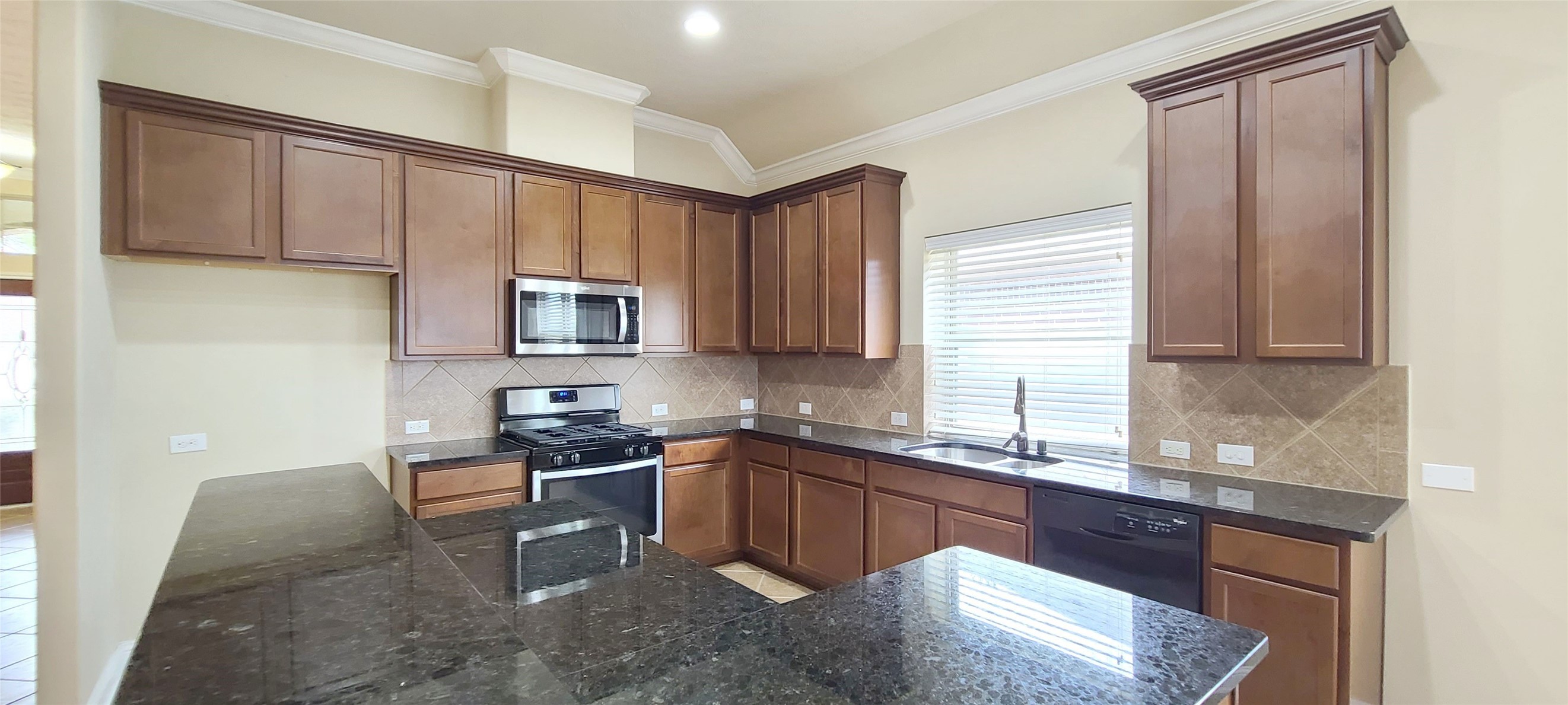 12903 Mason Terrace Lane Property Photo 14