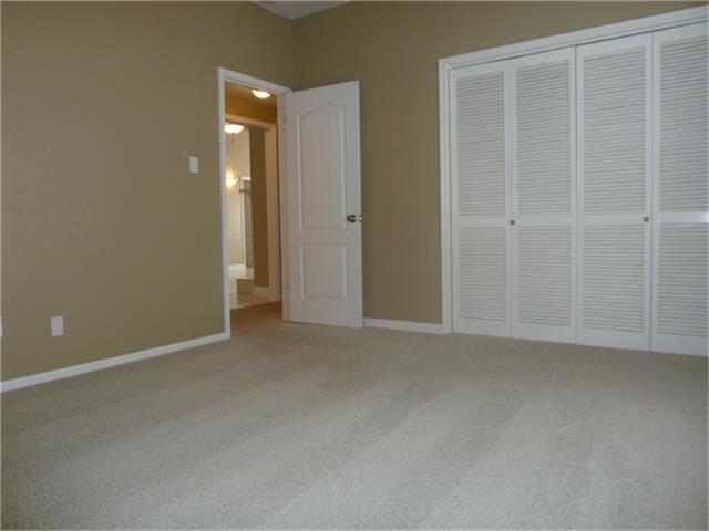 2100 Tanglewilde Street 8 Property Photo 10