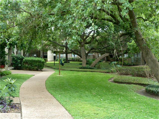 2100 Tanglewilde Street 8 Property Photo 19