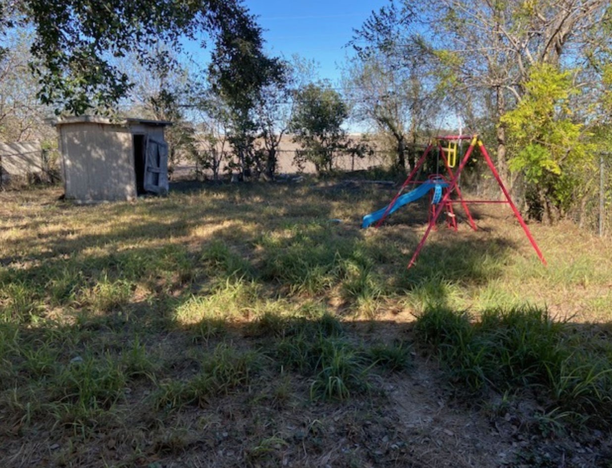 9078 Scapular Street Property Photo 10