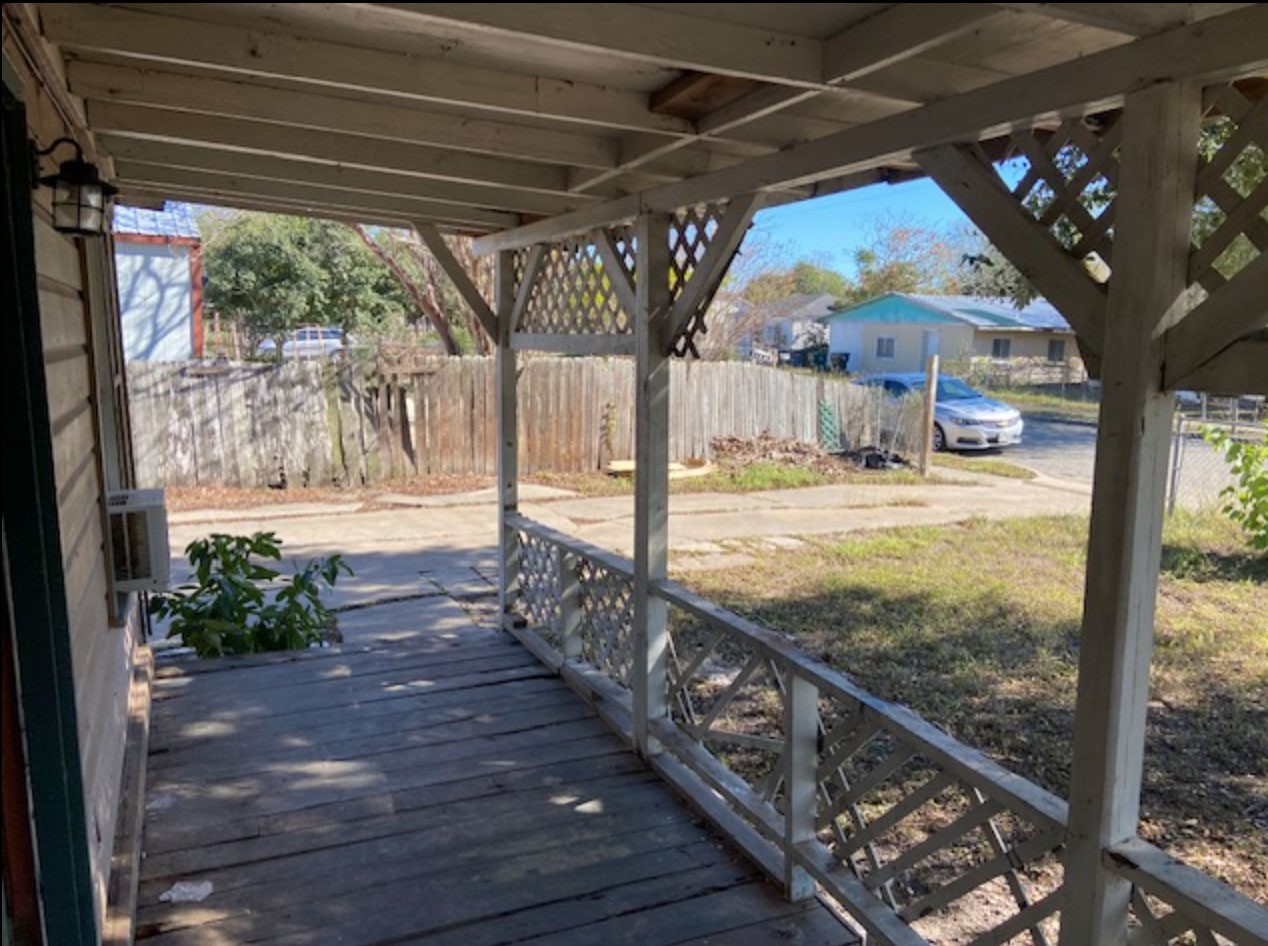 9078 Scapular Street Property Photo 12