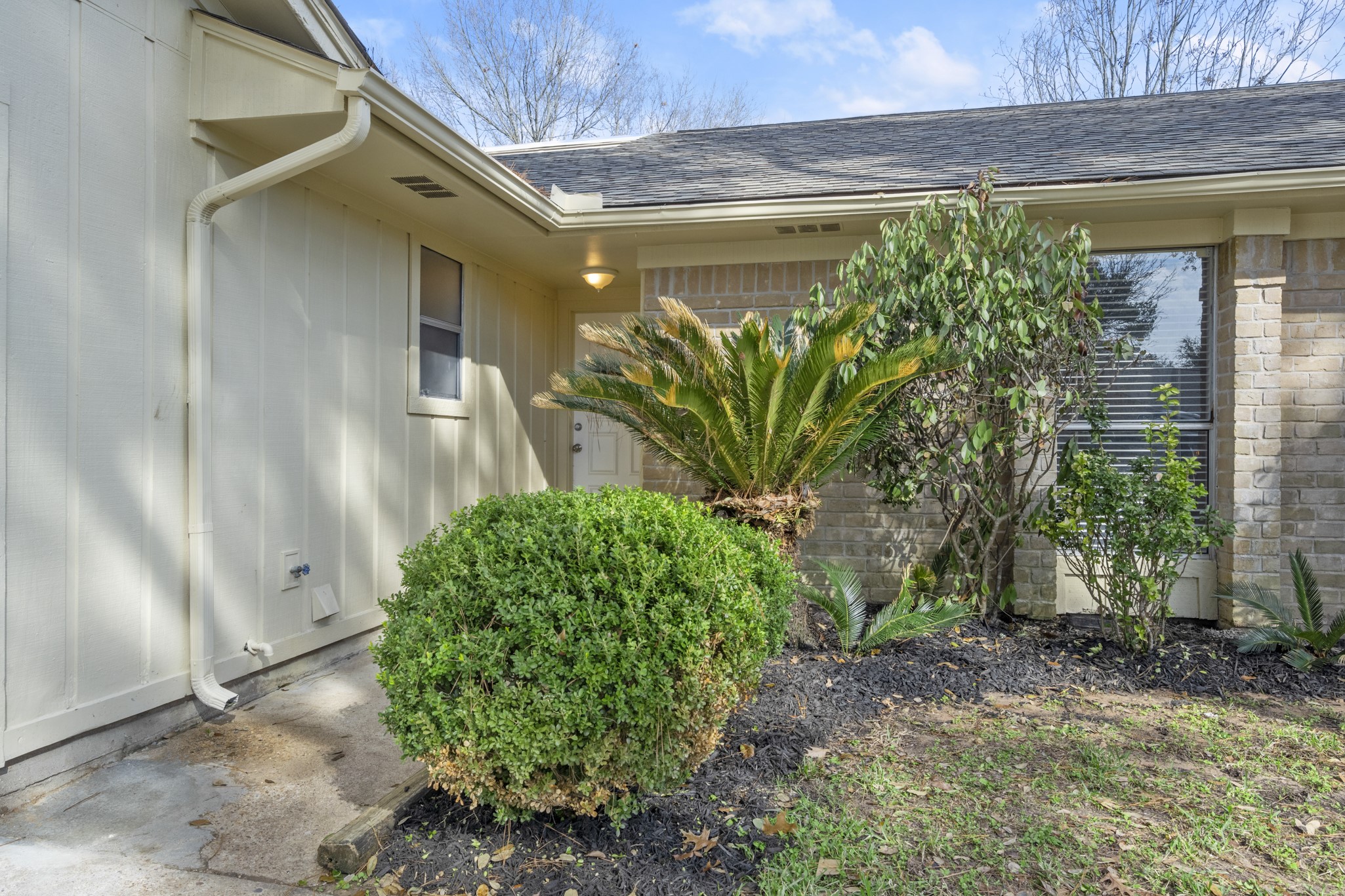 15606 Stoney Fork Drive Property Photo 4