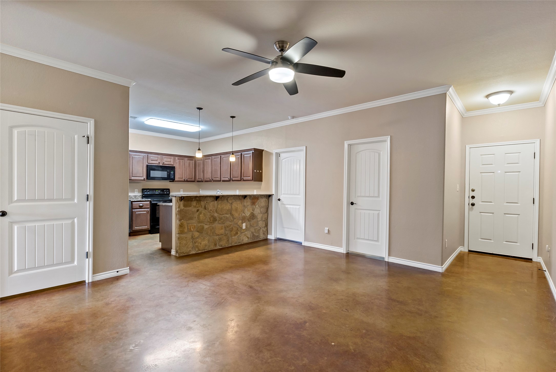 3338 General Parkway Property Photo 4