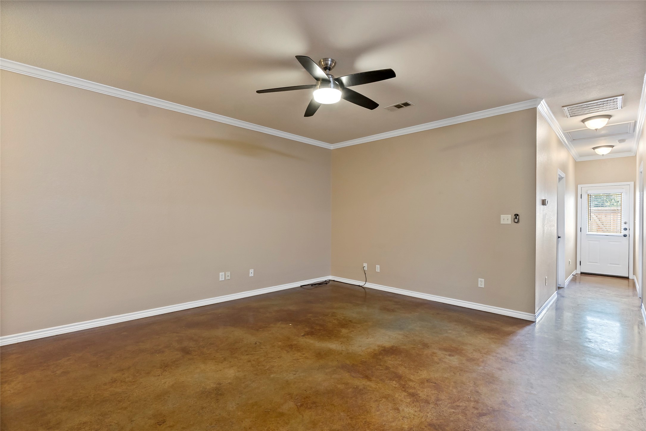 3338 General Parkway Property Photo 5