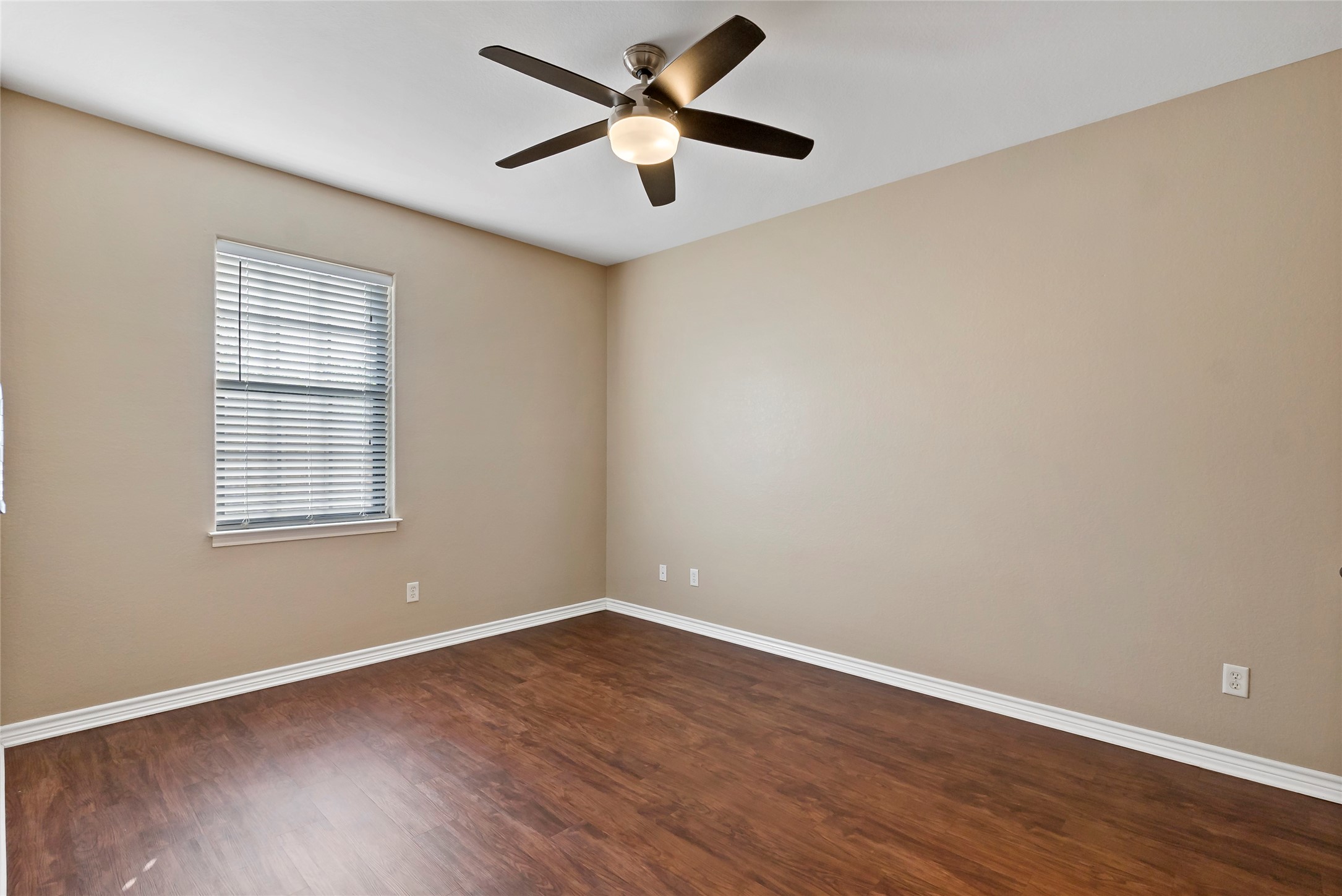 3338 General Parkway Property Photo 15