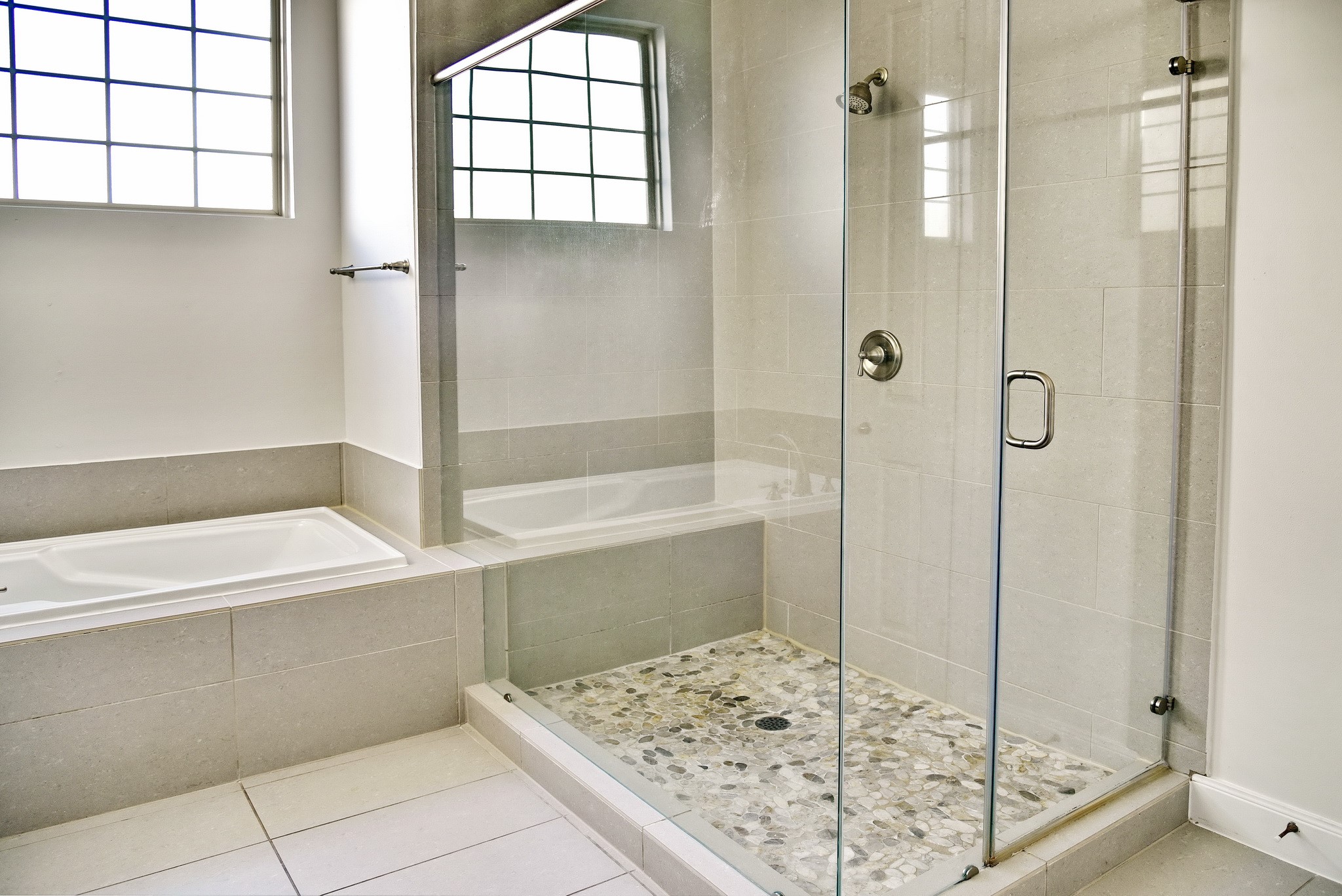 2211 Chenevert Street A Property Photo 16