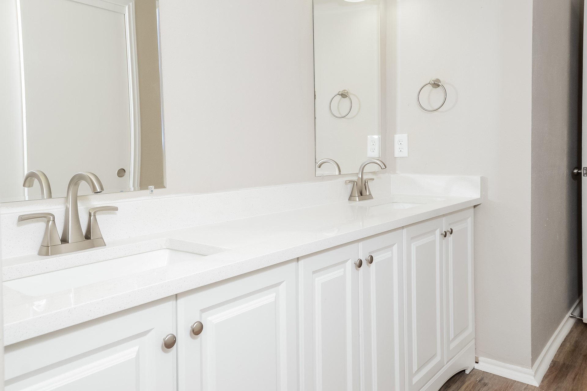 6926 Bullinger Drive Property Photo 12