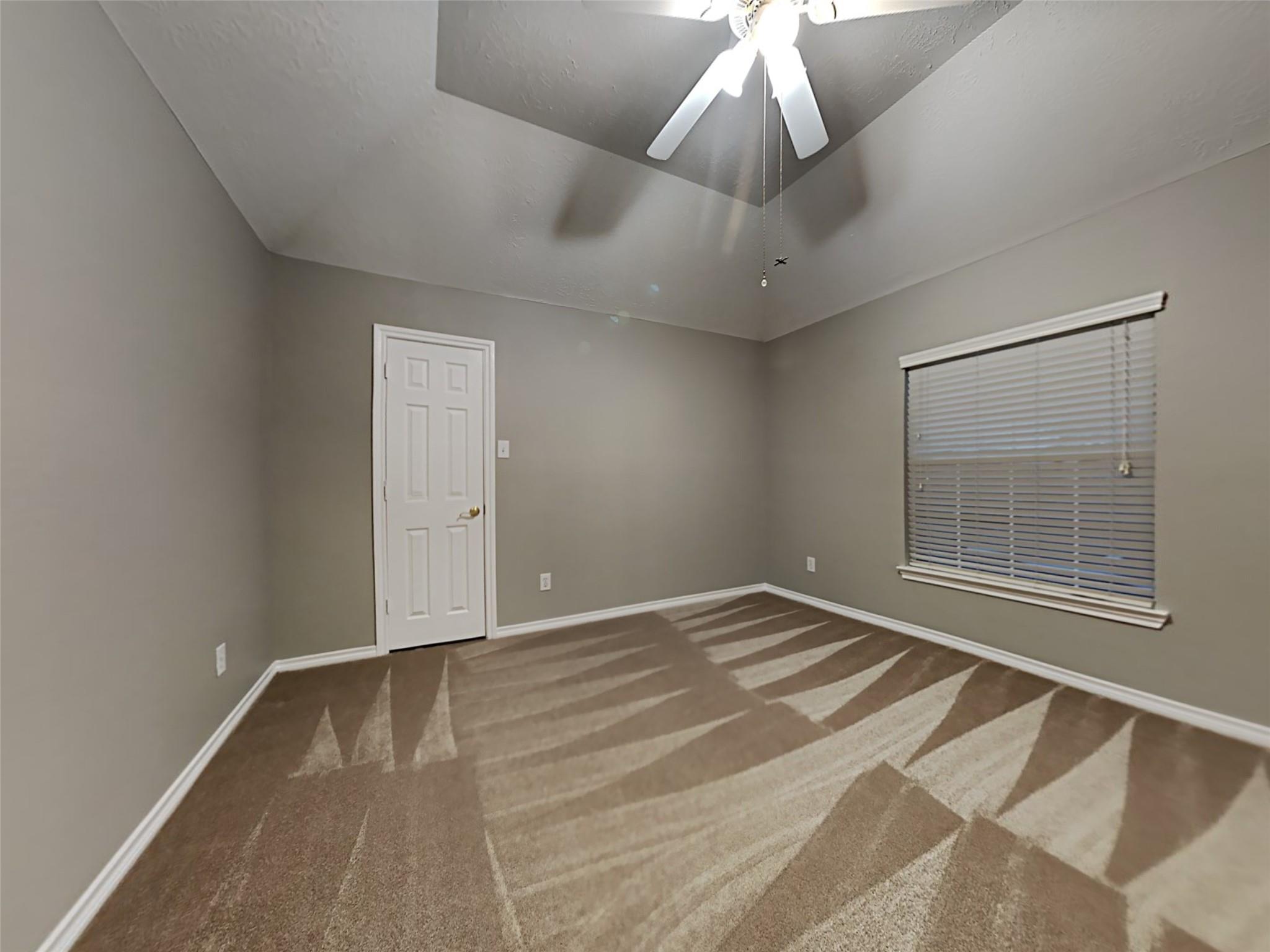 16539 Mesa Point Drive Property Photo 11