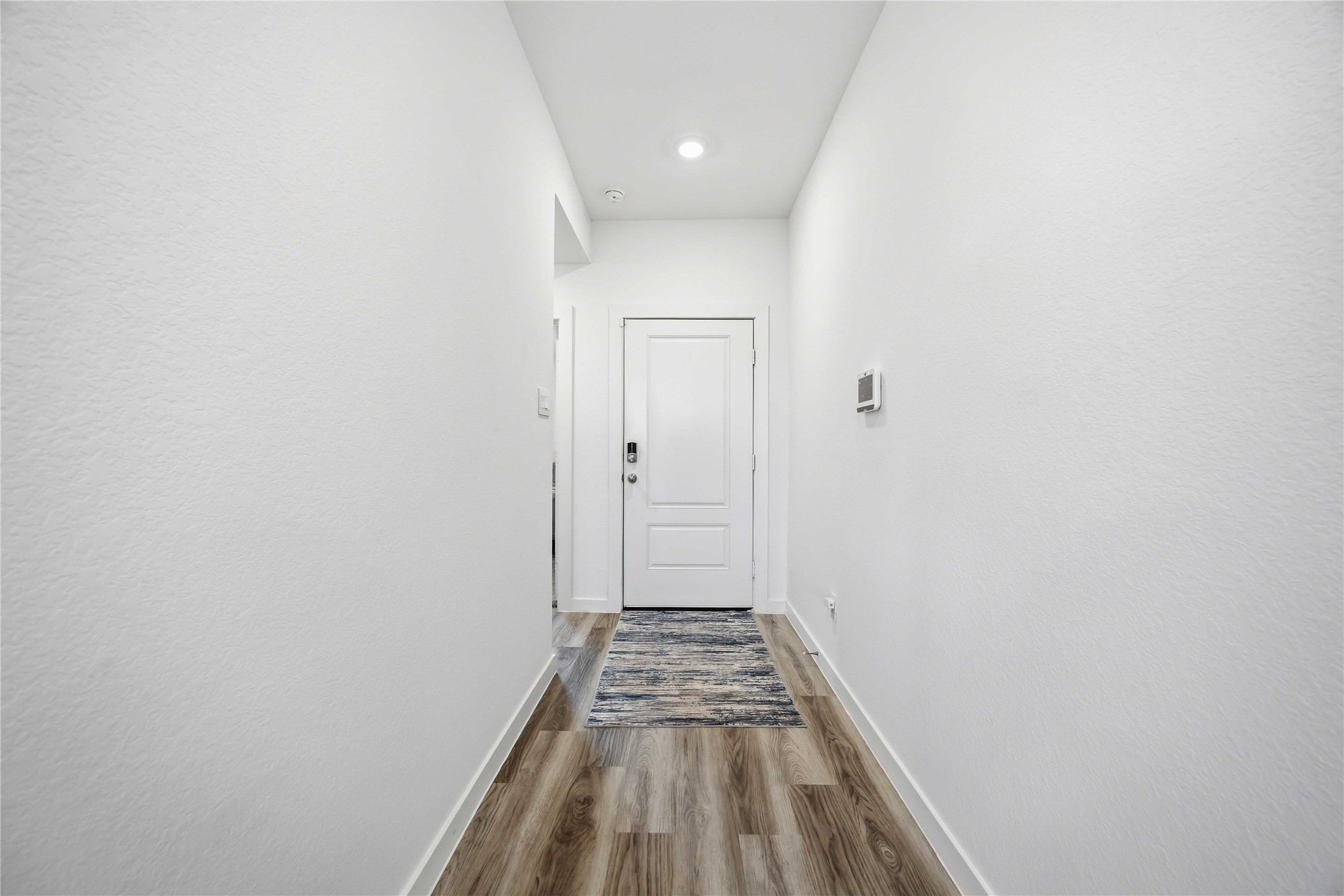 9522 Wall Street Property Photo 4