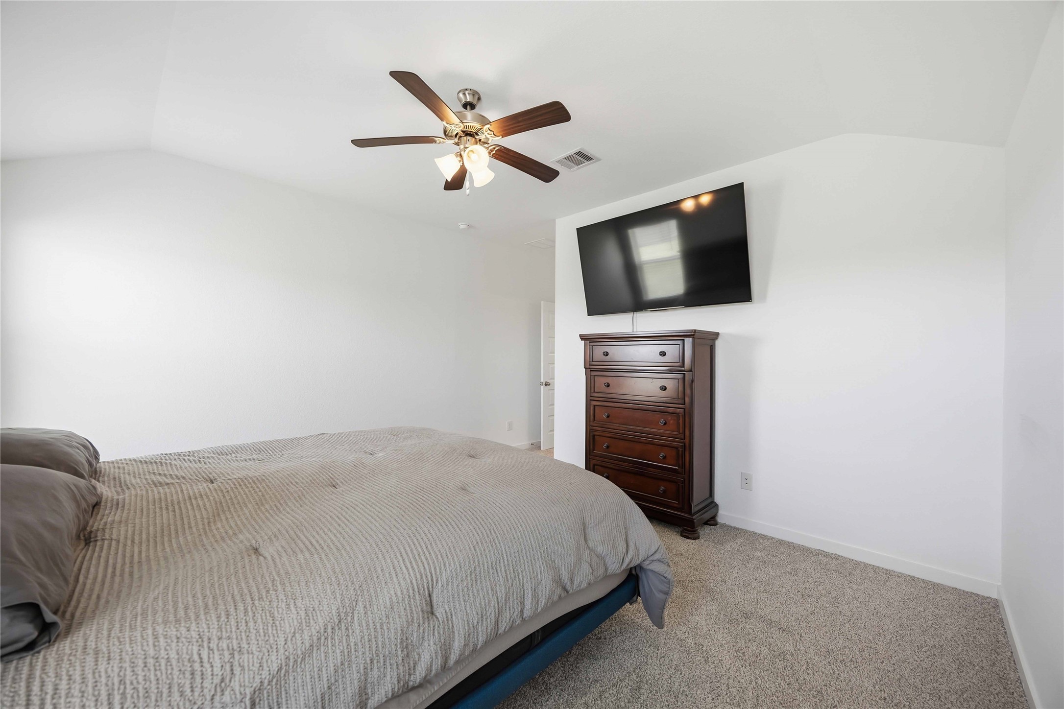 9522 Wall Street Property Photo 16