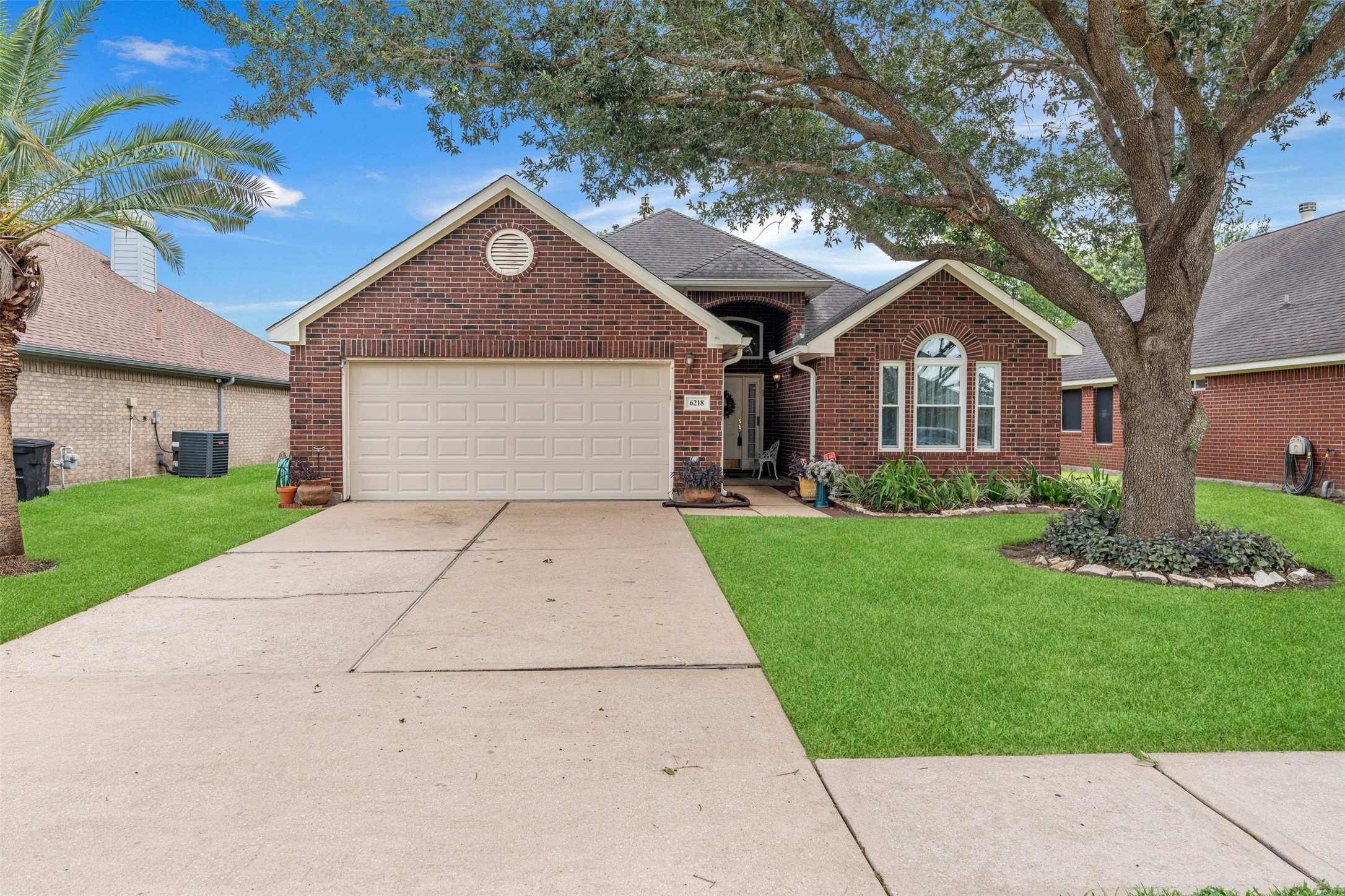 6218 Pleasant Stream Drive Property Photo 1