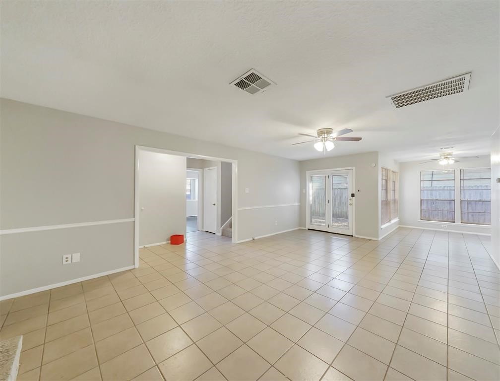 10827 Sugar Hill Drive A Property Photo 3
