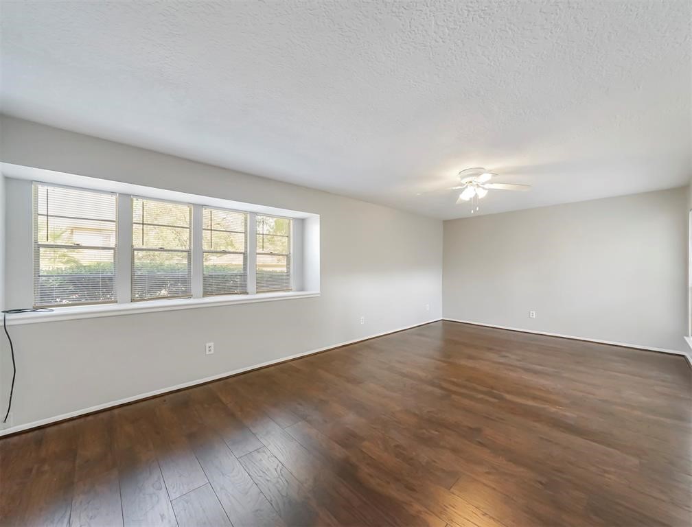 10827 Sugar Hill Drive A Property Photo 13