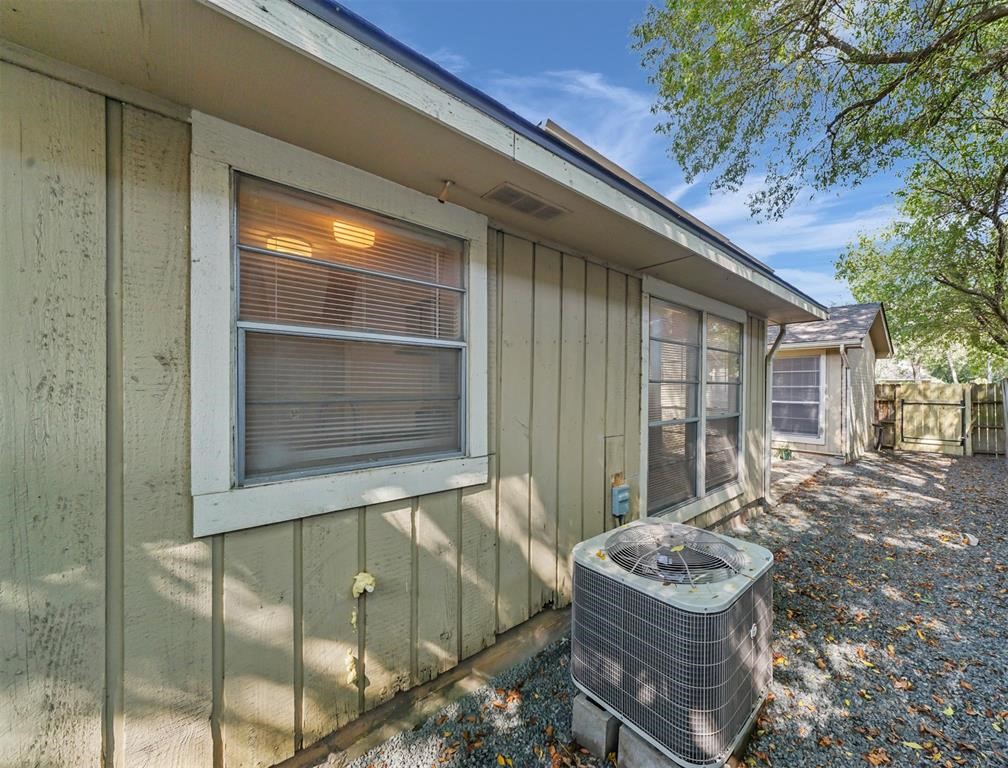 10827 Sugar Hill Drive A Property Photo 29