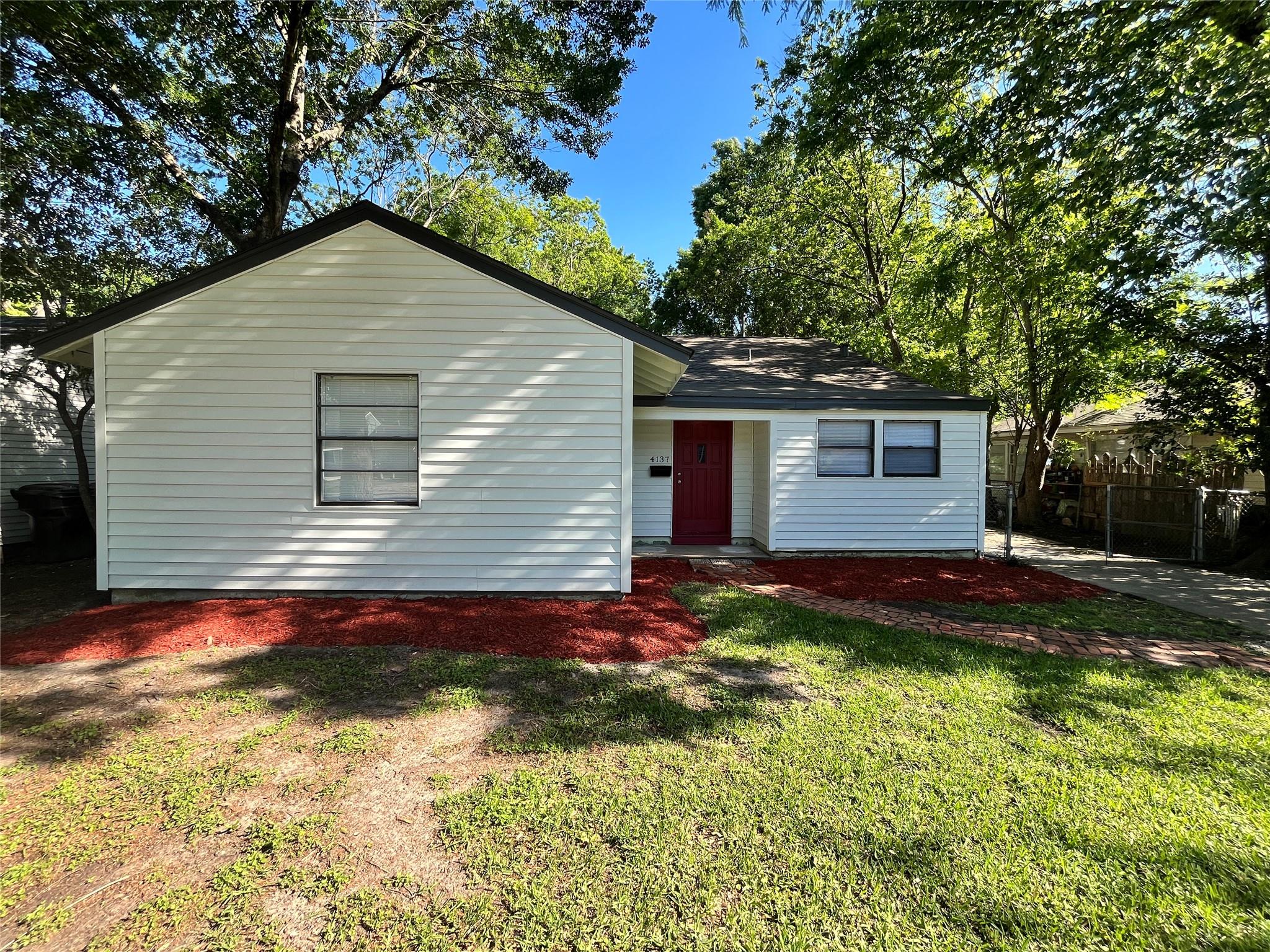 4137 Woodfin Street, Houston TX 77025 Property Photo 1