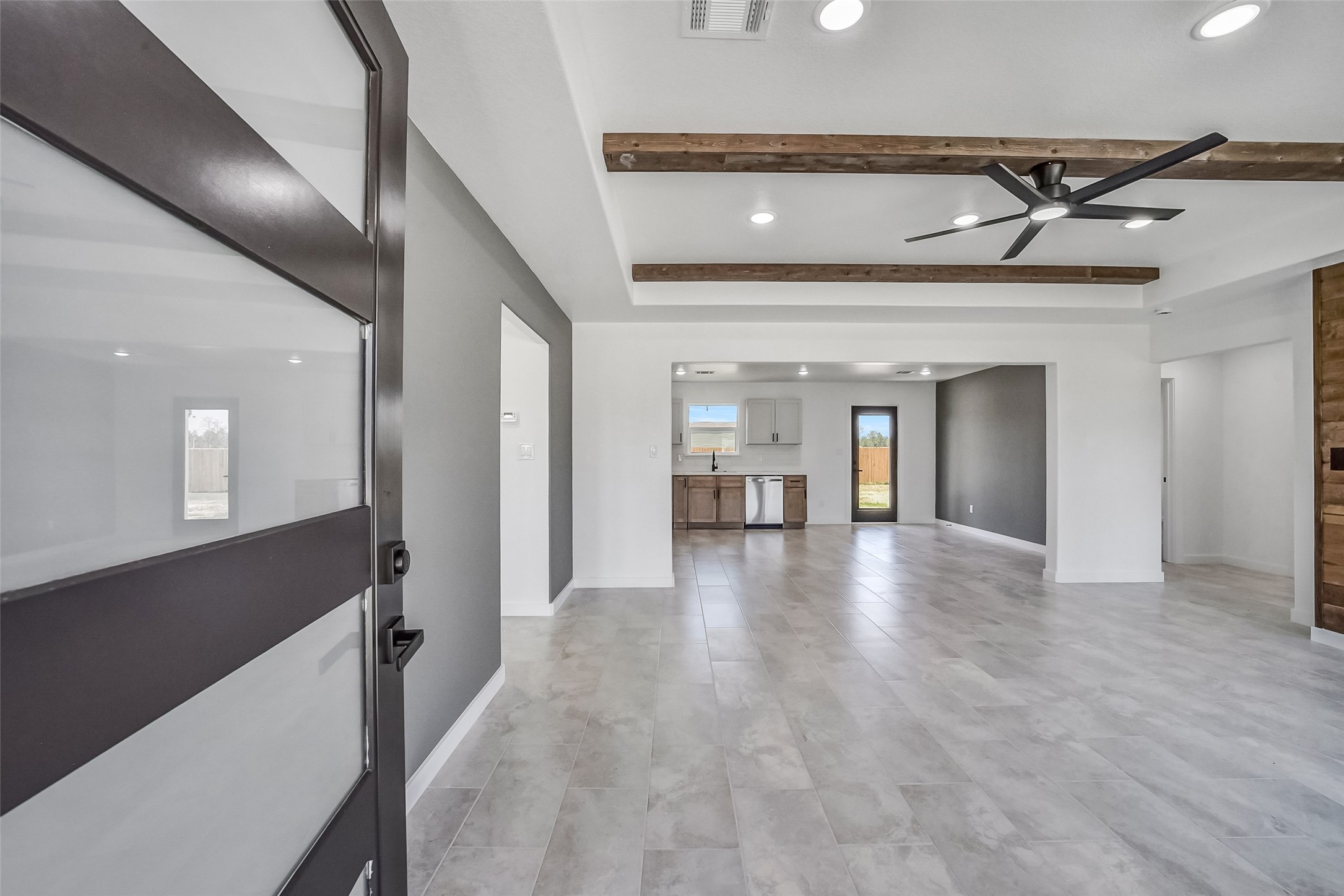 11702 Kelvin Court Property Photo 4