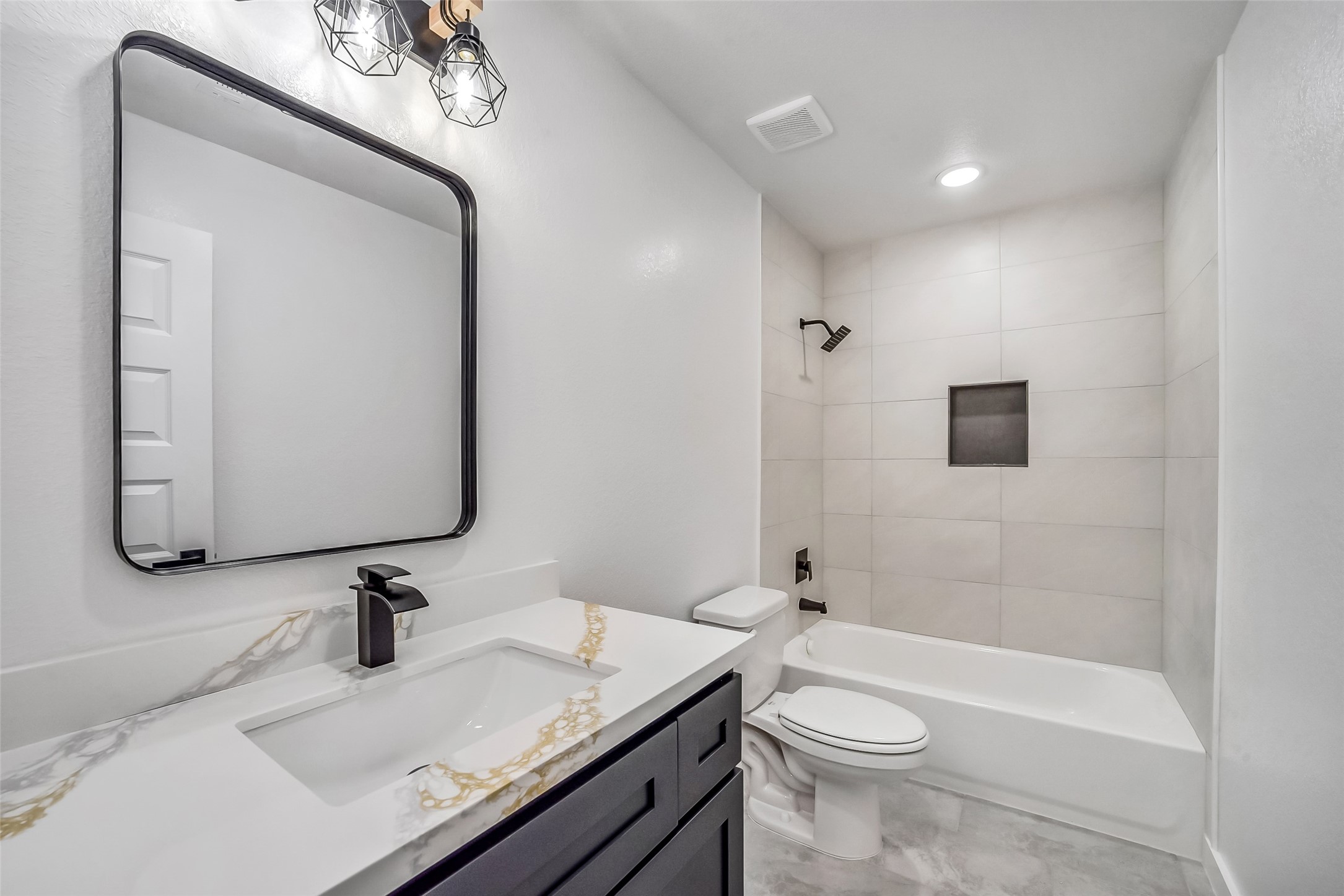 11702 Kelvin Court Property Photo 22