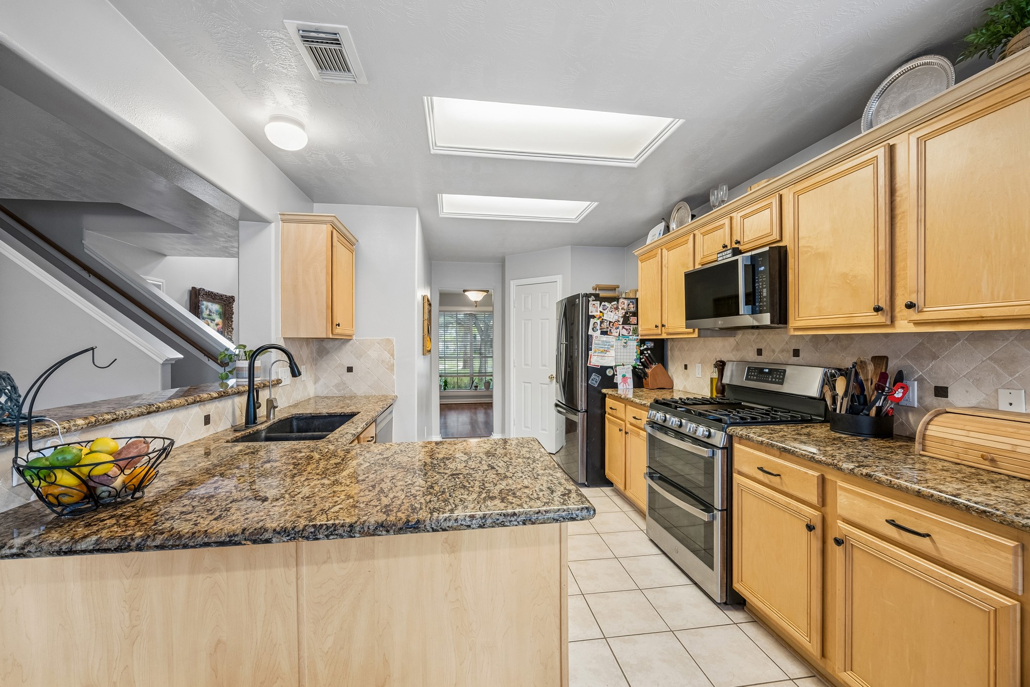 20603 Tulip Blossom Court Property Photo 4