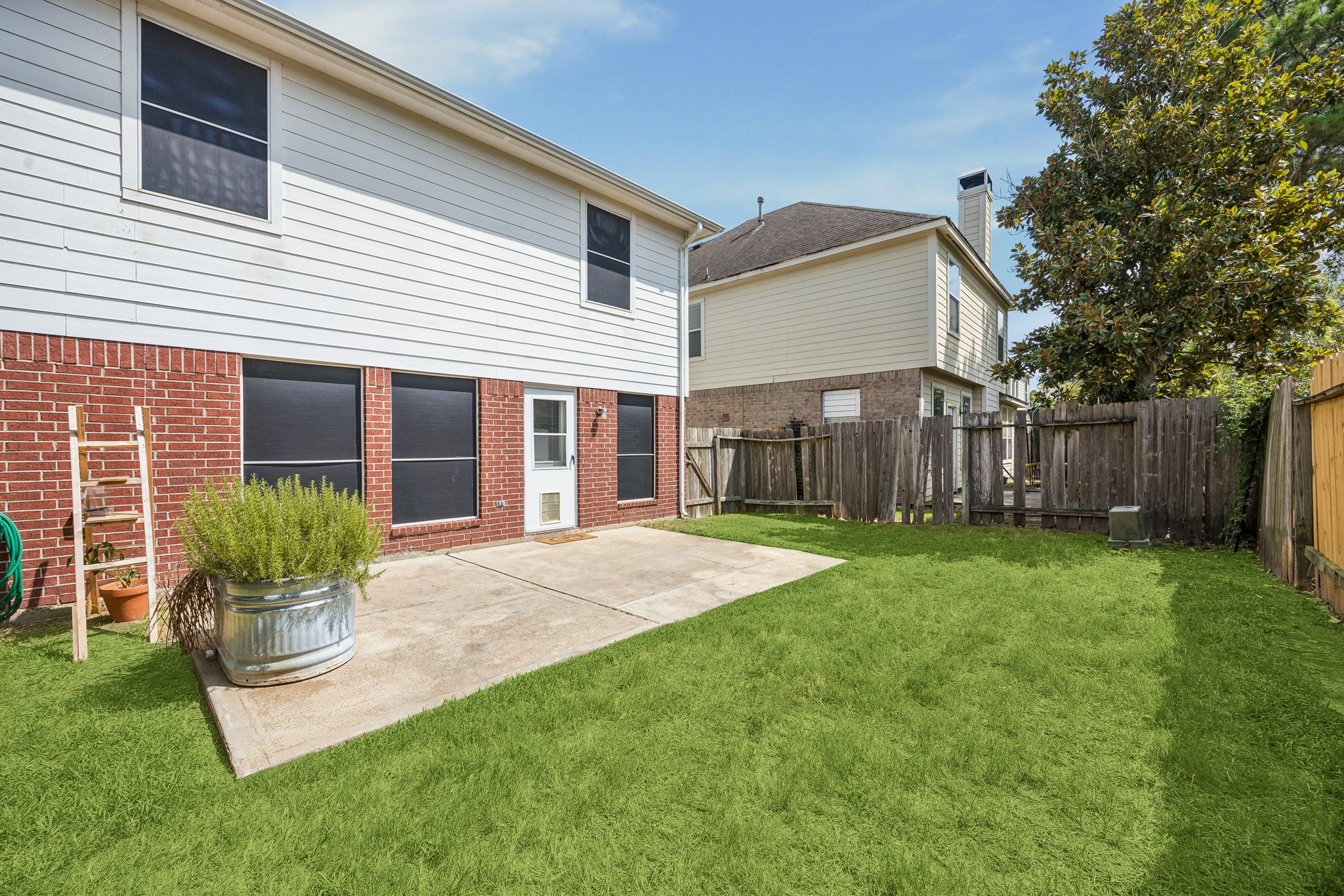 20603 Tulip Blossom Court Property Photo 38