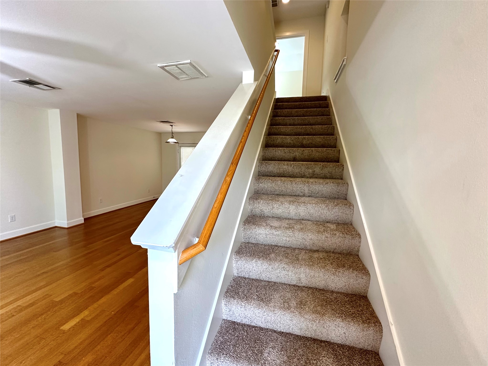 5951 South Loop E 43 Property Photo 9