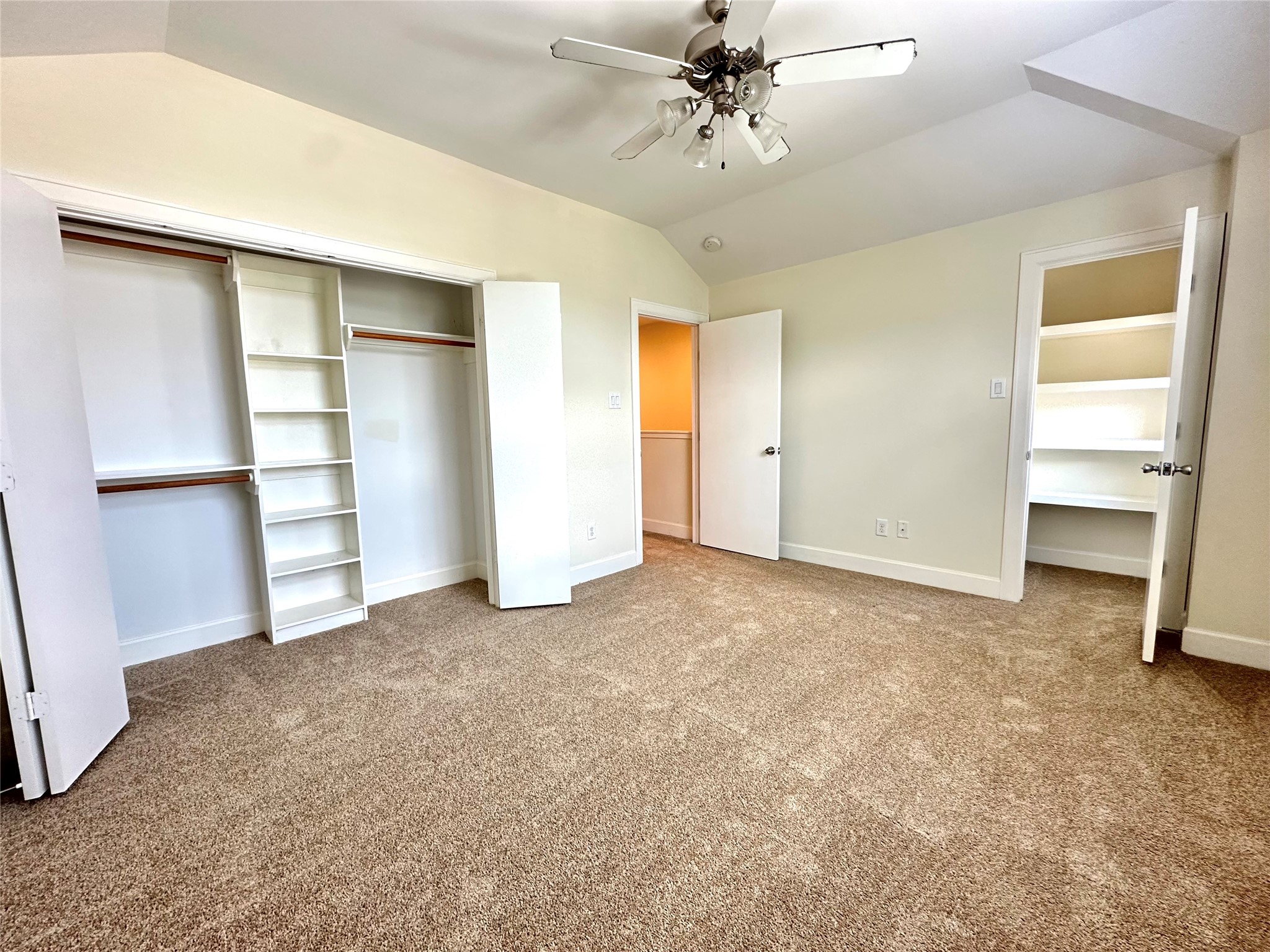 5951 South Loop E 43 Property Photo 19
