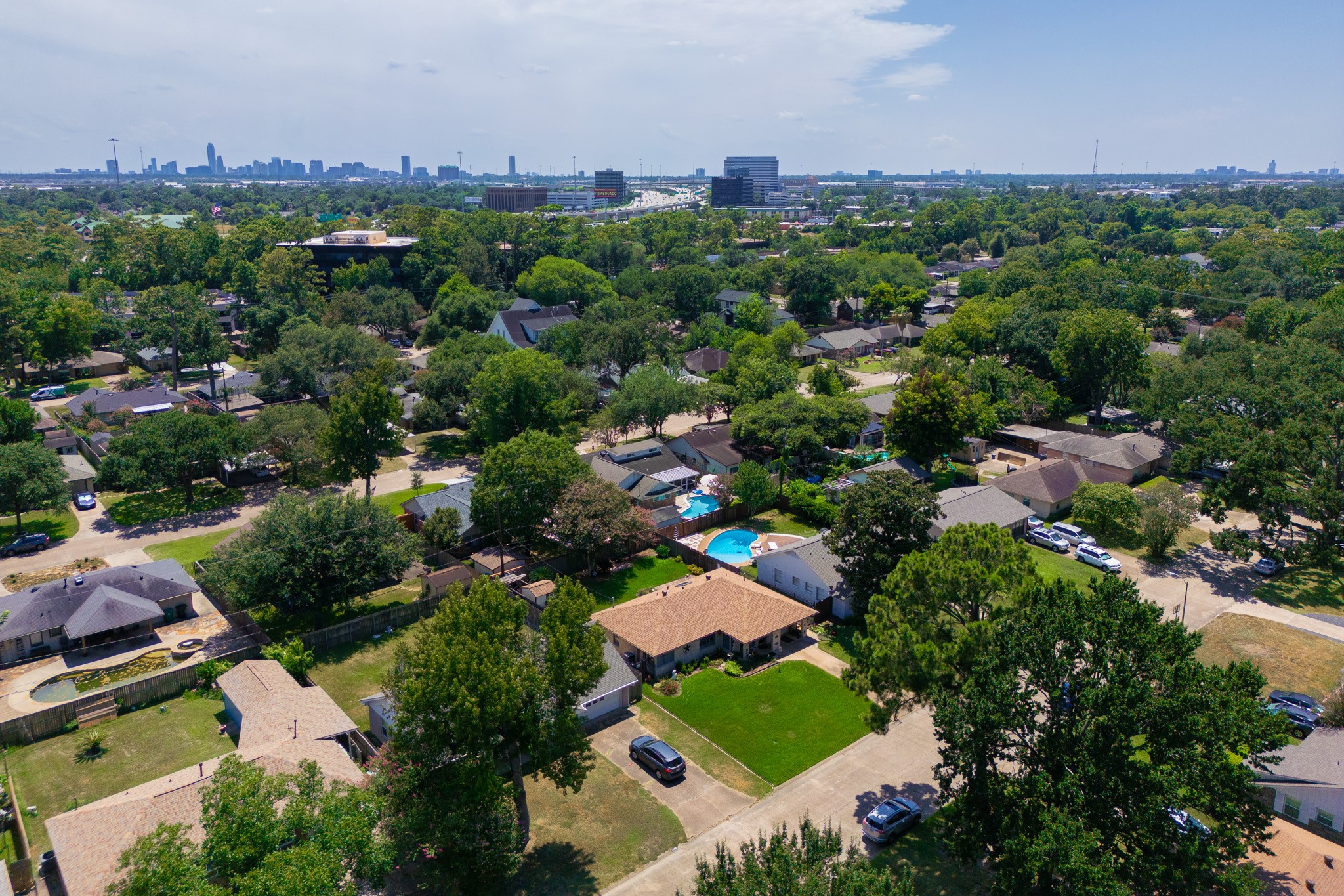 2107 Bron Holly Drive Property Photo 19