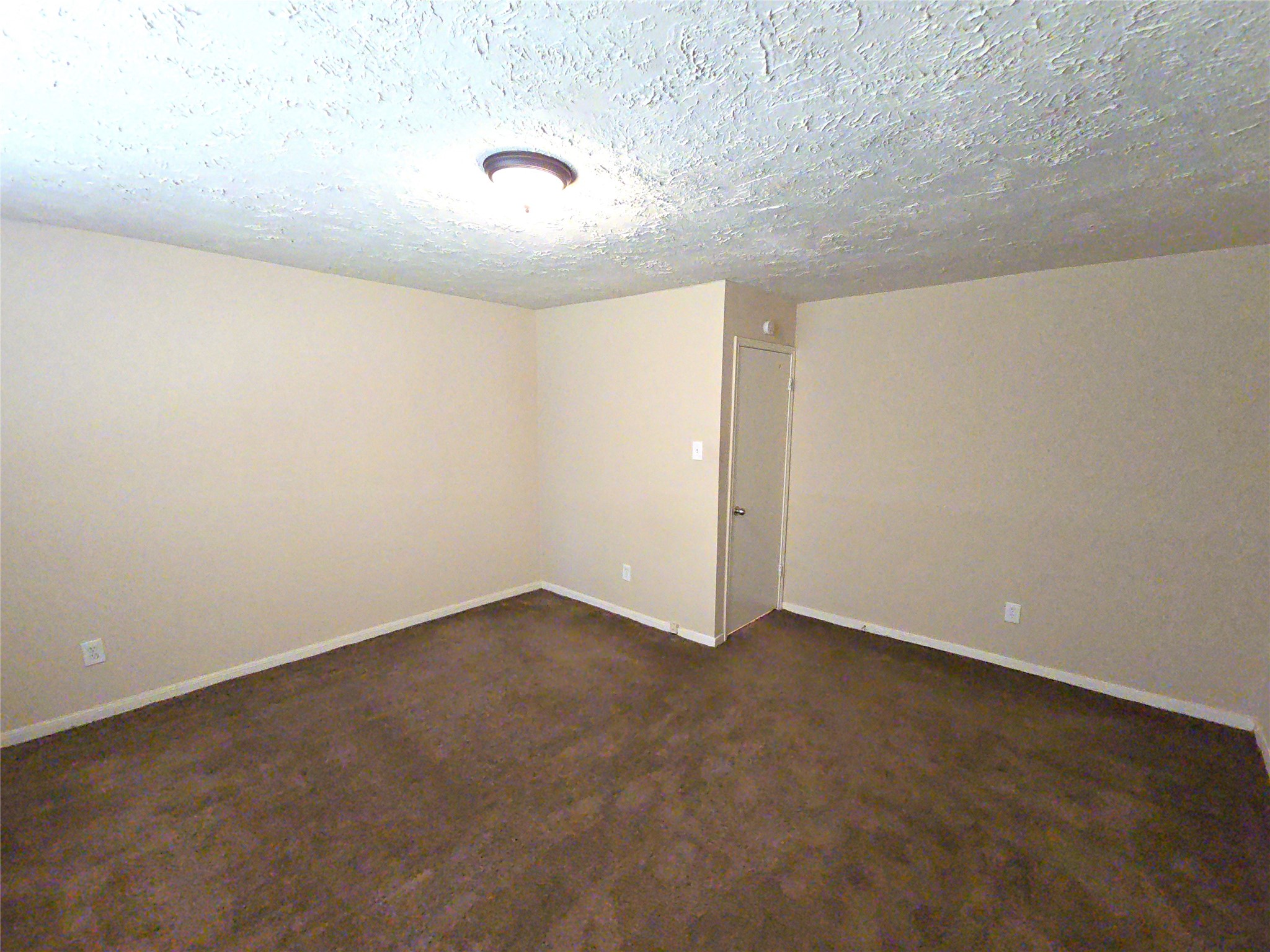4718 Reynaldo Drive Property Photo 10