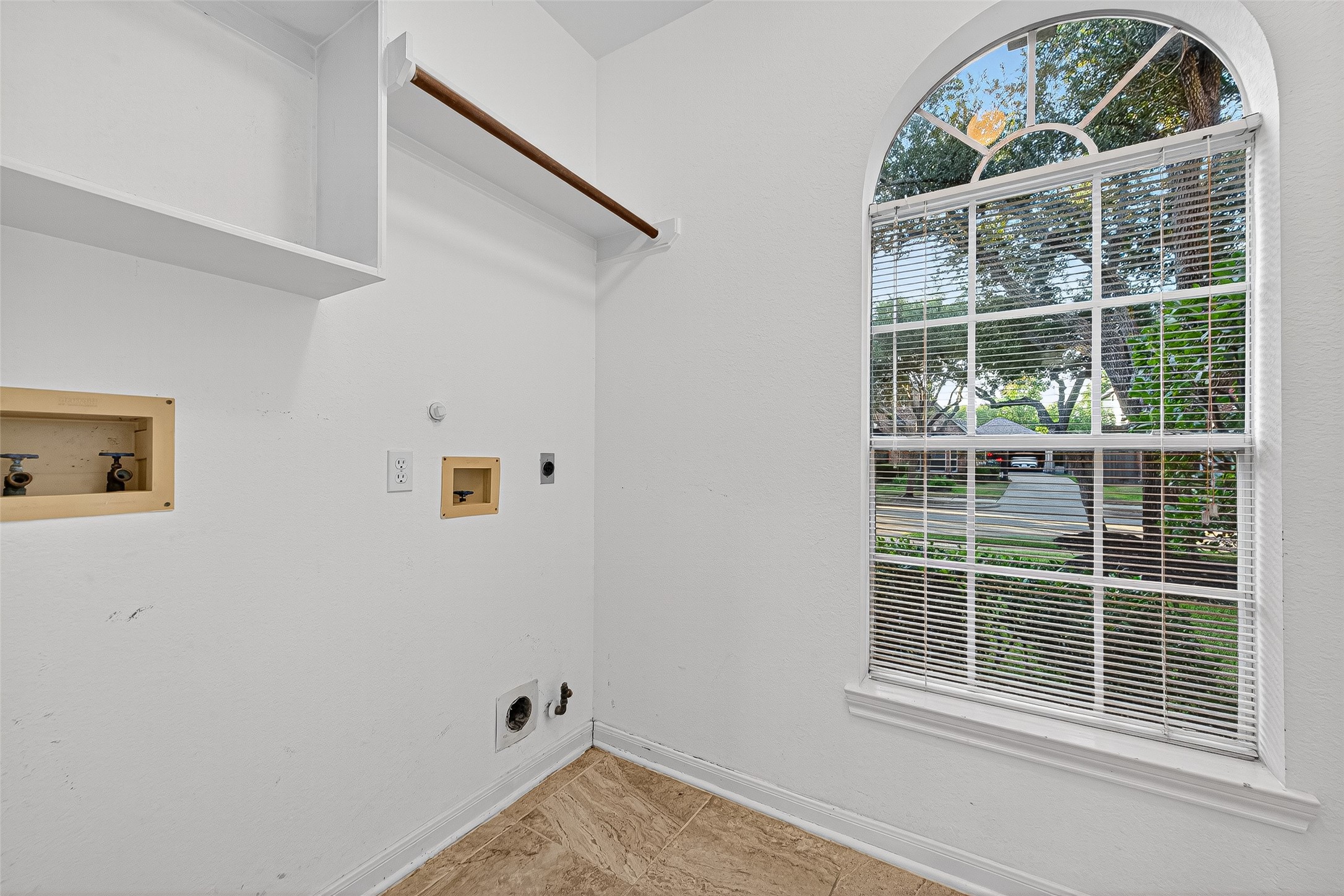 13011 Mossy Ridge Cove Property Photo 30