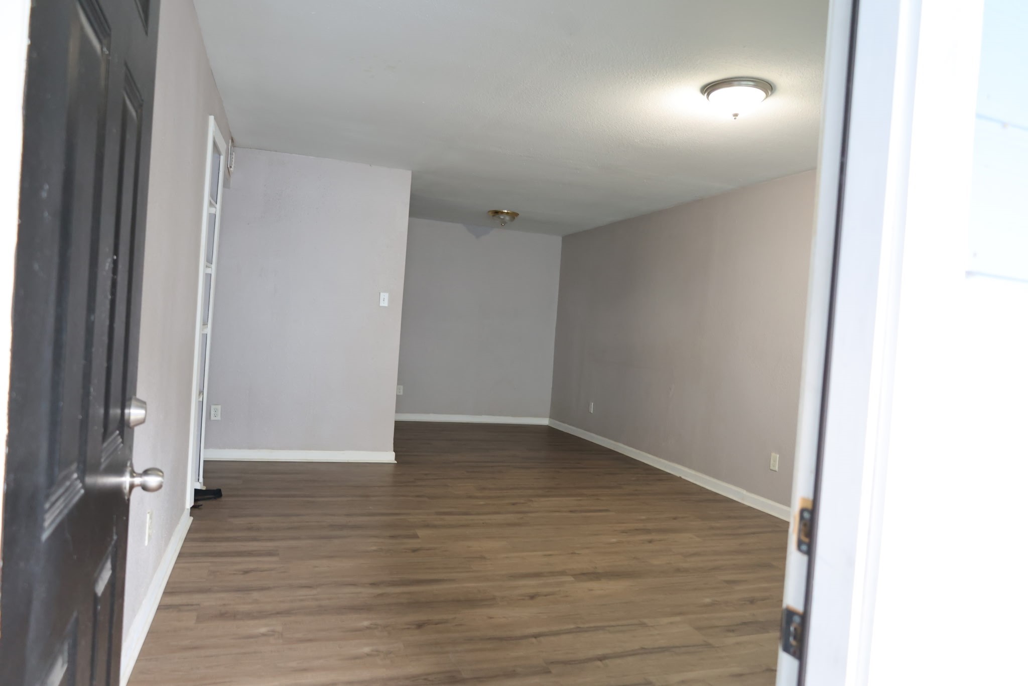 5625 Antoine Drive 1314 Property Photo 1