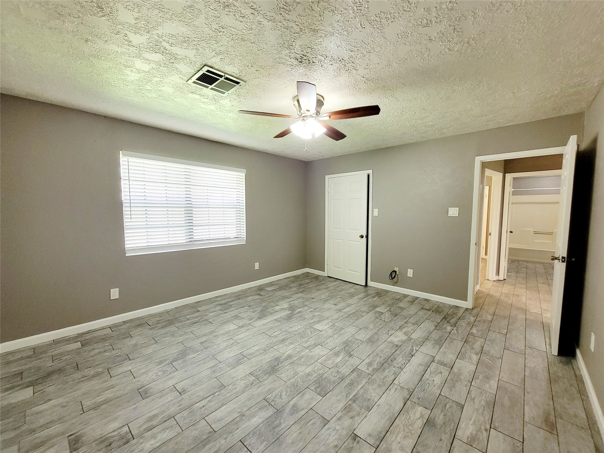 12070 Old County Road 2 Property Photo 9