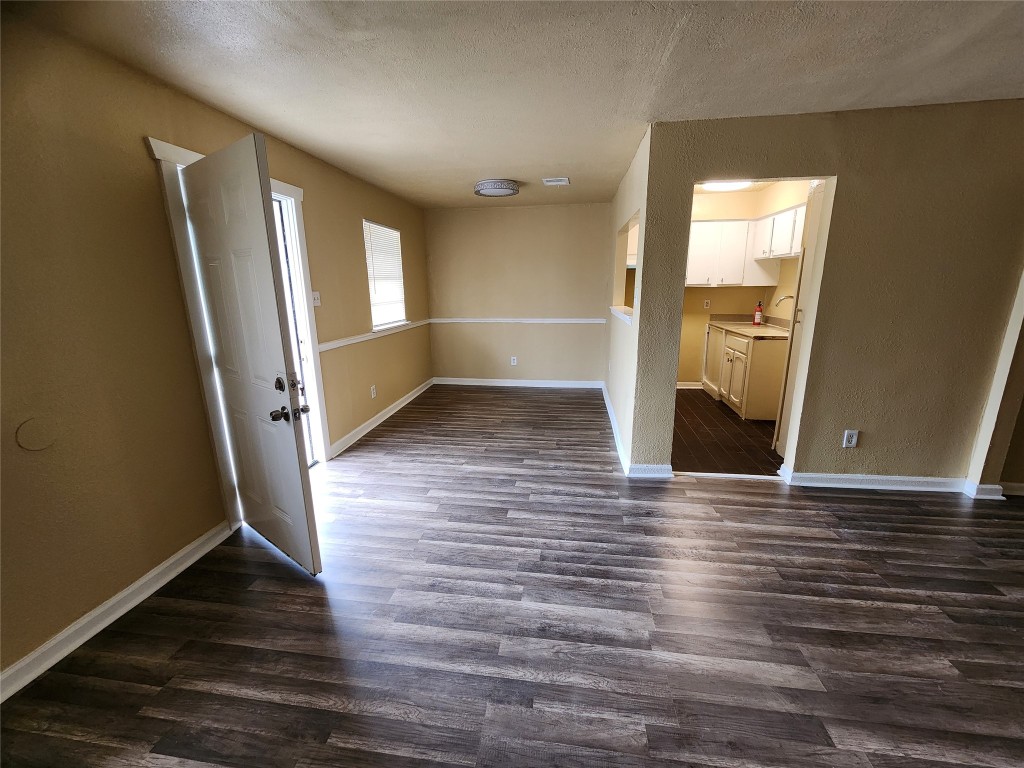 4311 Yellowstone Boulevard 4 Property Photo 8