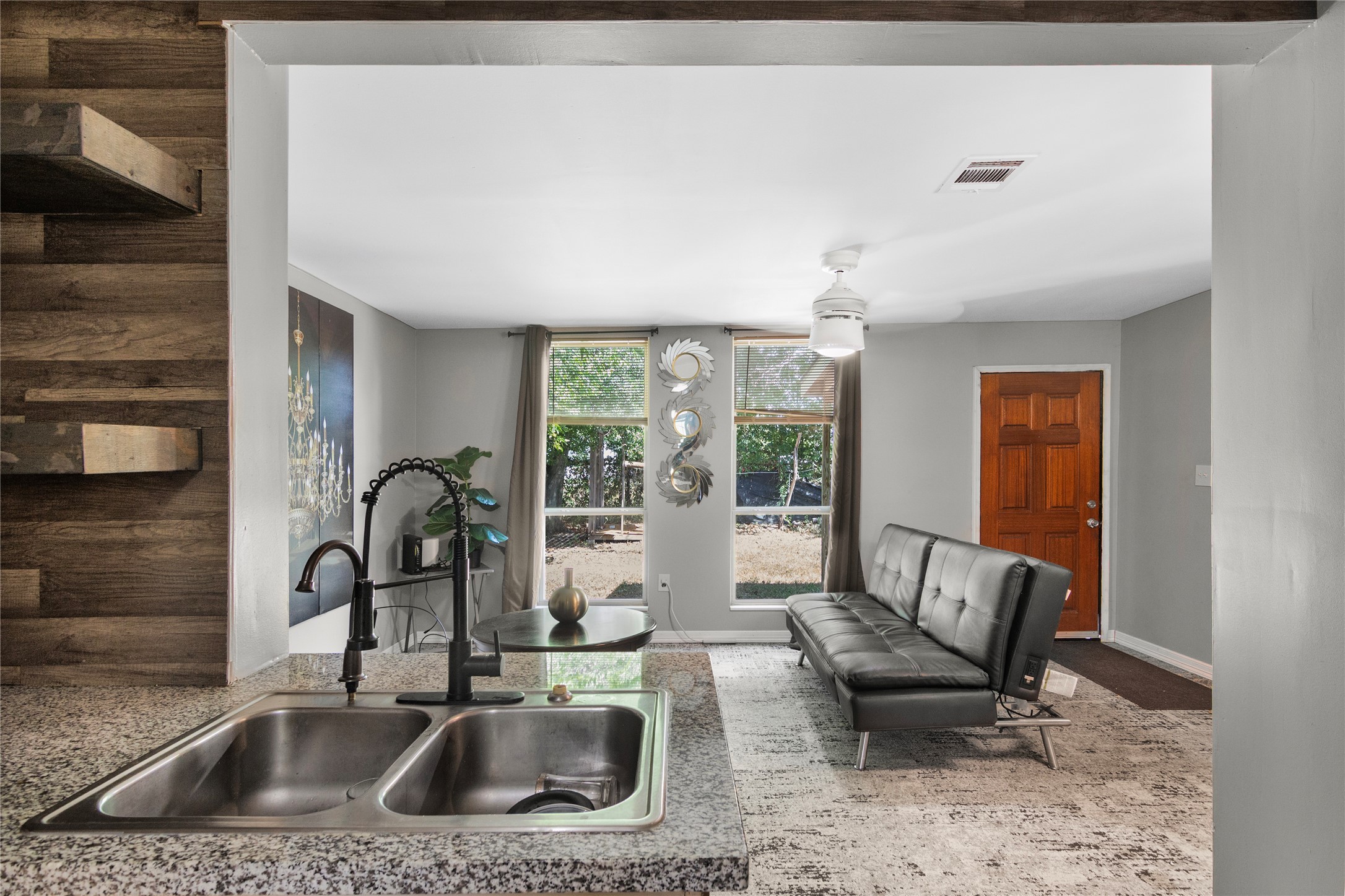 8617 Woodruff Street Property Photo 8